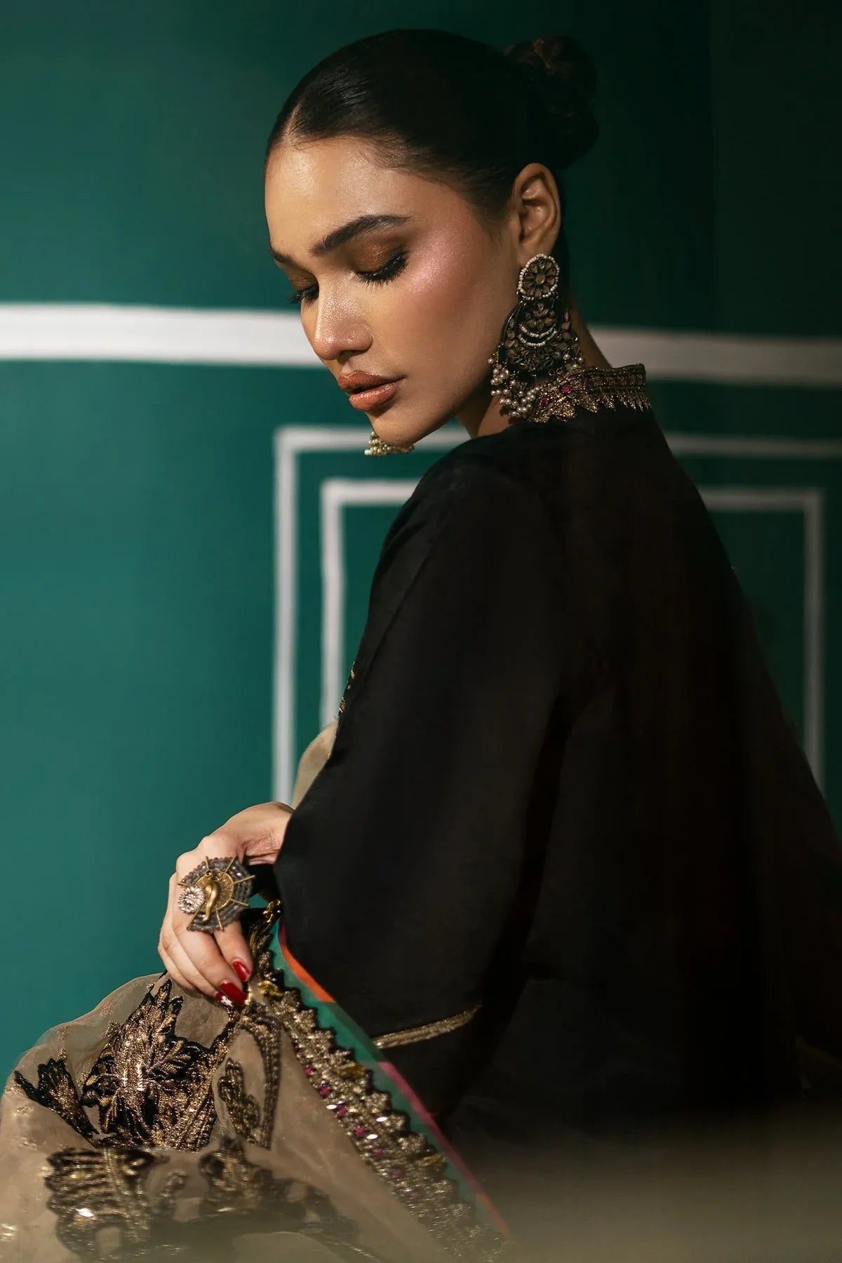 Mina Kashif | Meeral Formals 24 | Nawera - Rang-e-Khaas