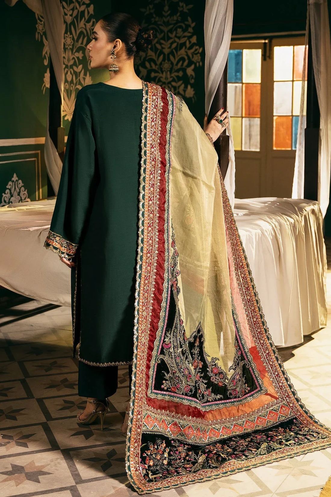Mina Kashif | Meeral Formals 24 | Nazeen - Rang-e-Khaas