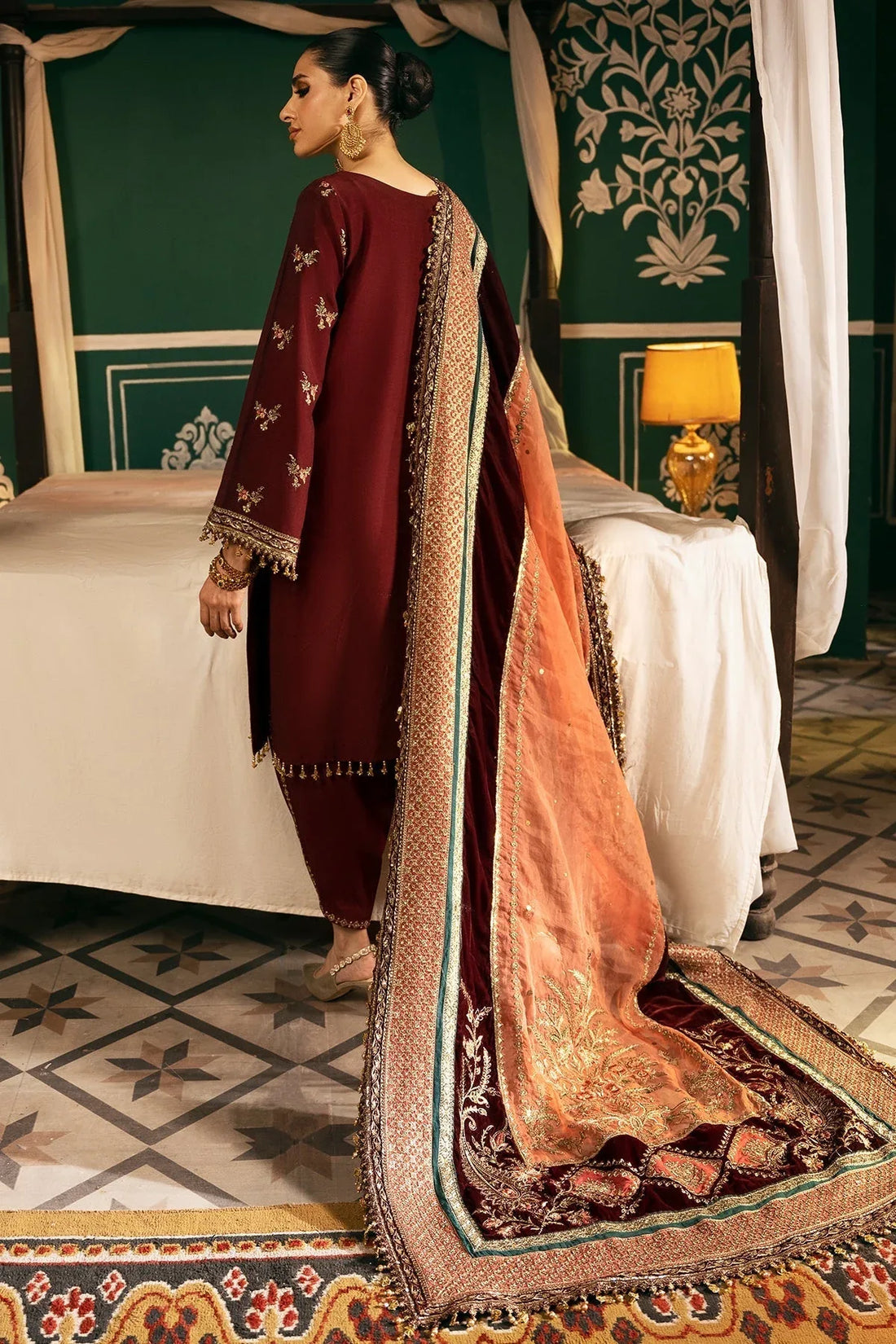 Mina Kashif | Meeral Formals 24 | Ishaal - Rang-e-Khaas
