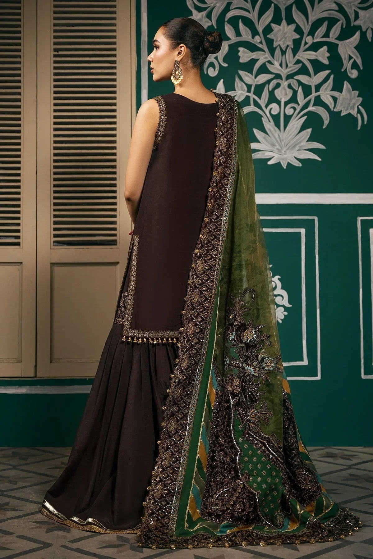 Mina Kashif | Meeral Formals 24 | Eshana - Rang-e-Khaas