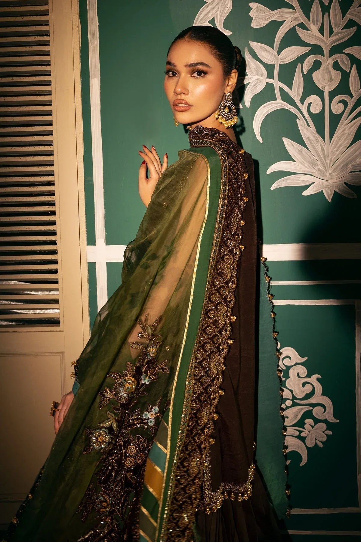 Mina Kashif | Meeral Formals 24 | Eshana - Rang-e-Khaas