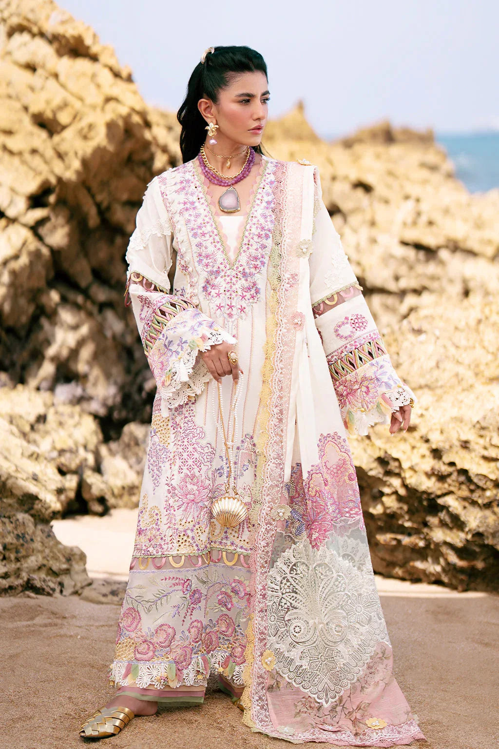 AJR Couture | Dastan Luxury Lawn 25 | Muse - Rang-e-Khaas