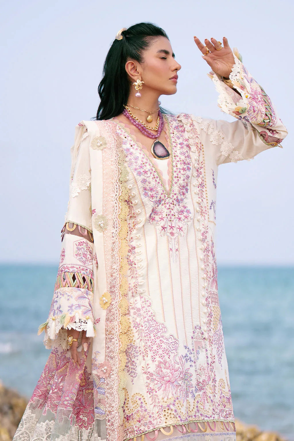 AJR Couture | Dastan Luxury Lawn 25 | Muse - Rang-e-Khaas