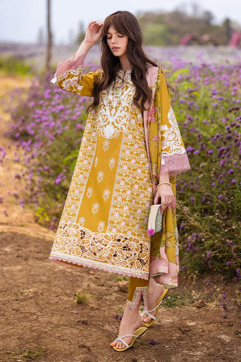 Mushq | Hemline The Secret Garden | WHISPERING PETALS - Rang-e-Khaas
