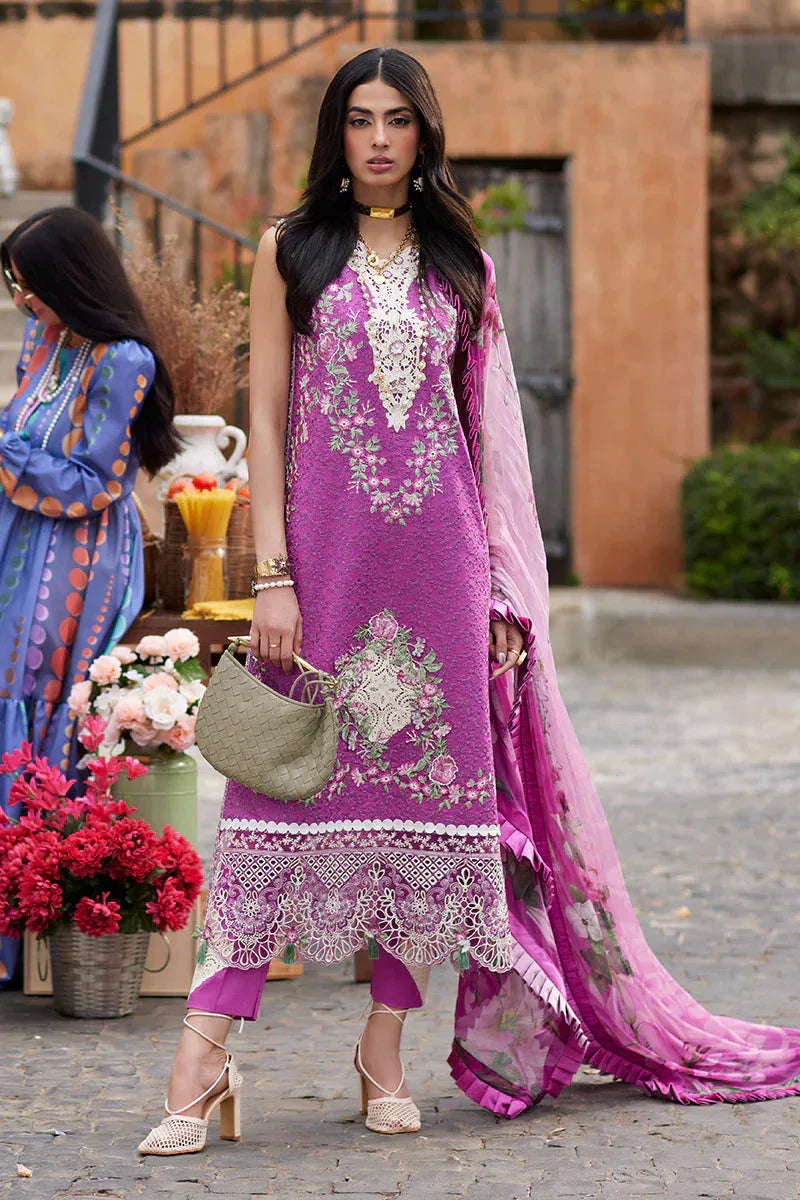 Mushq | Te Amo Luxury Lawn 24 | ROMA RAPTURE - Rang-e-Khaas