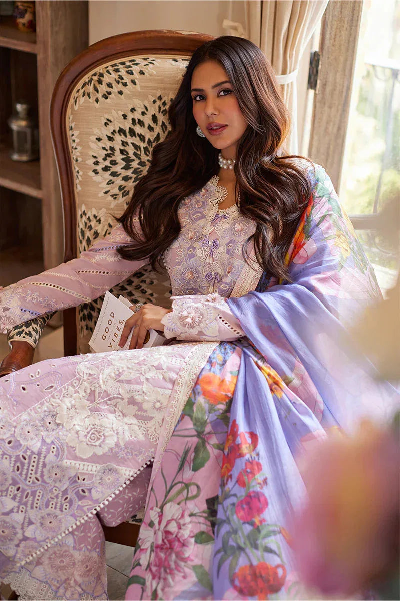 Mushq | Te Amo Luxury Lawn 24 | TUSCANY TEMPTATION - Rang-e-Khaas