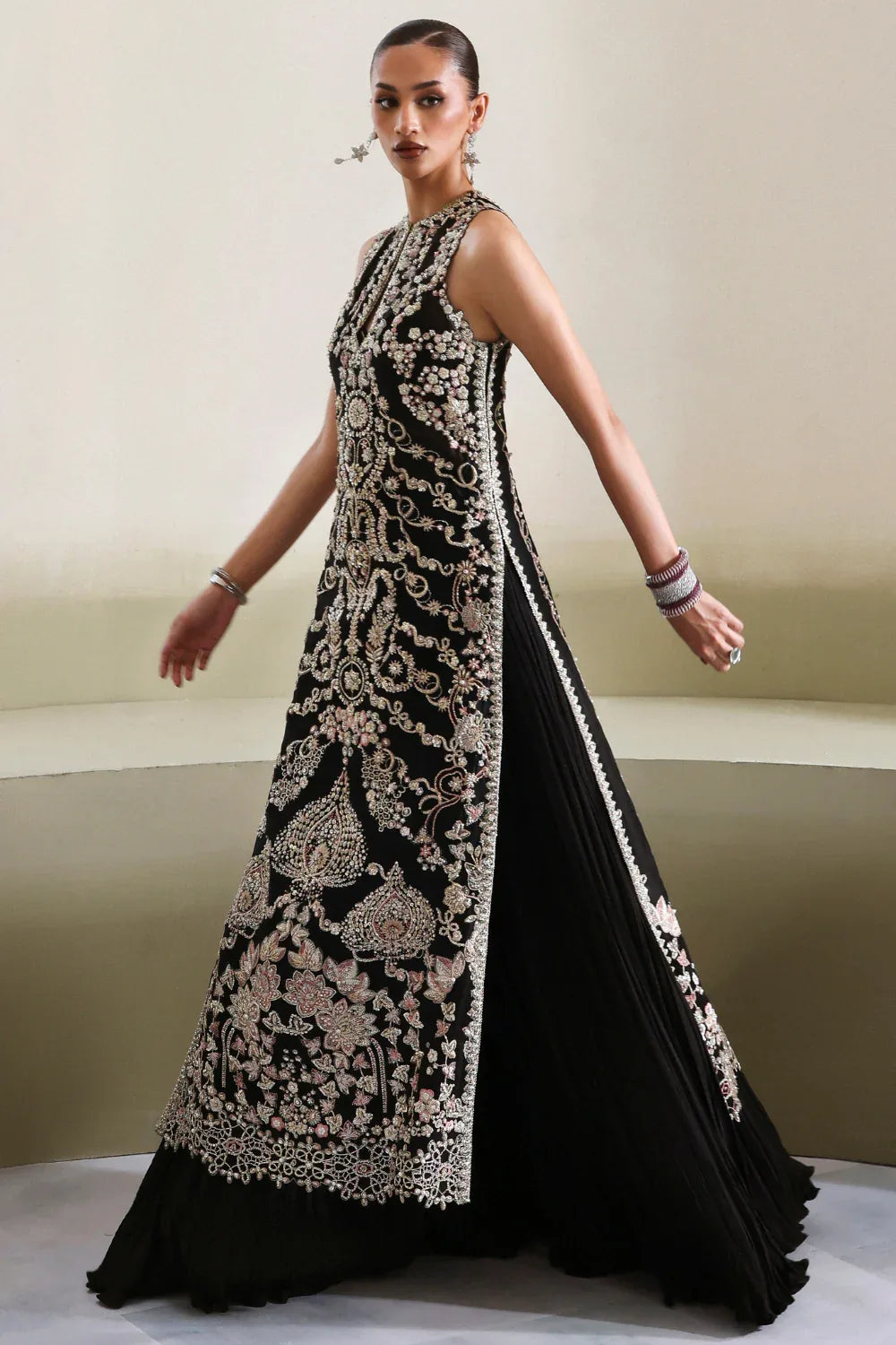 Soraya | Oriana Luxury Formals 26 | Myrren - Rang-e-Khaas