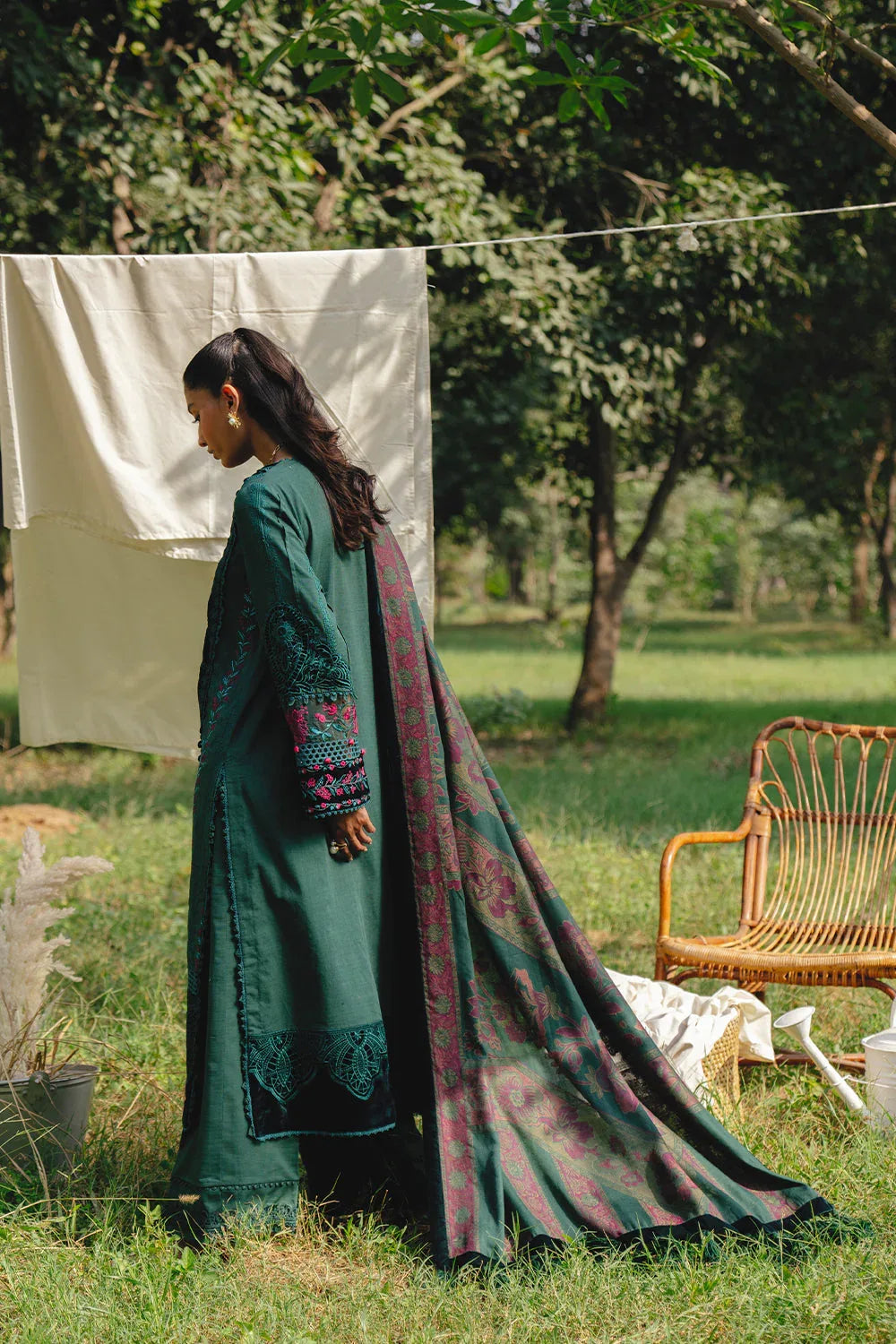 Saira Rizwan | Winter 2024 | DEA-SRW24-01 - Rang-e-Khaas
