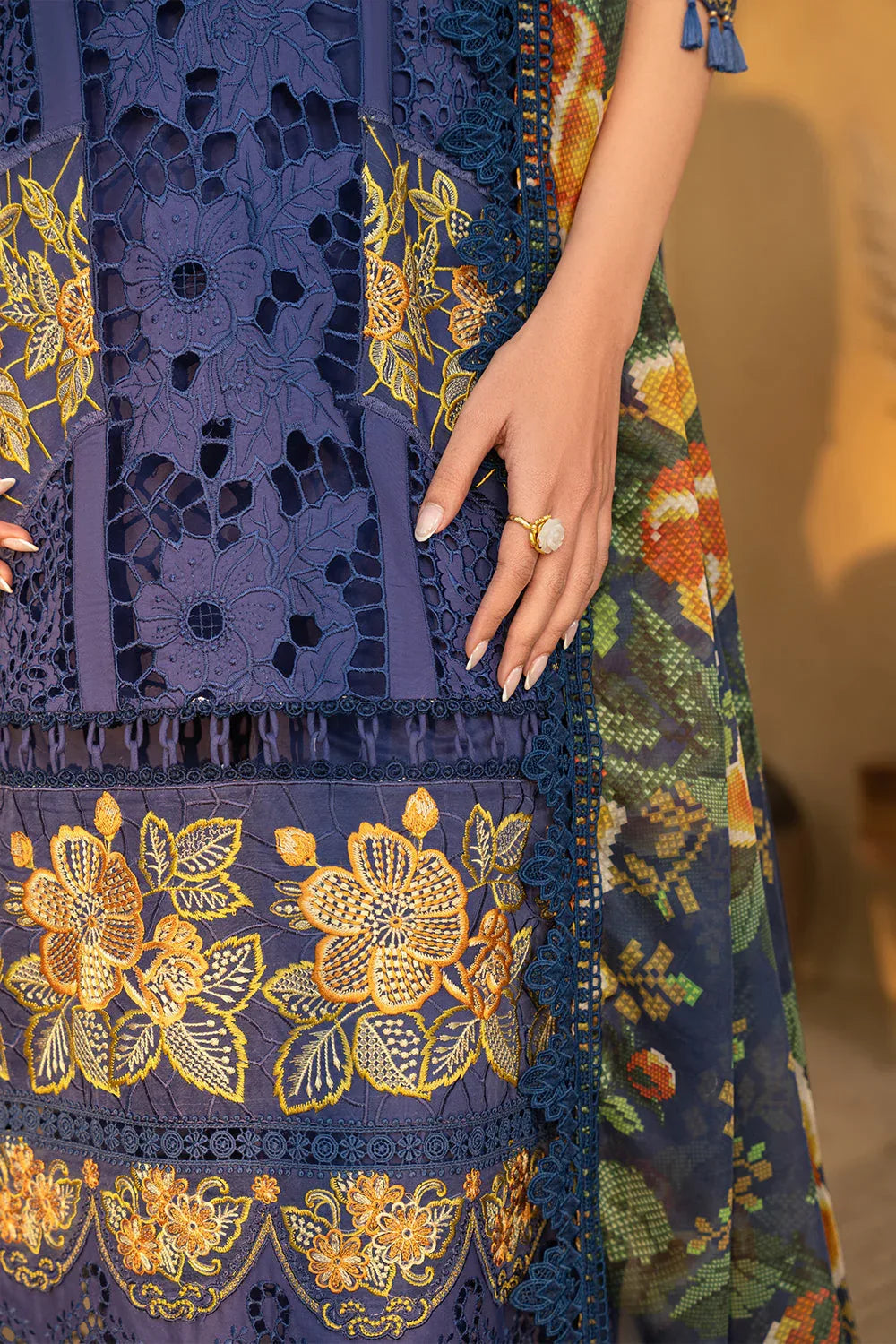 Saira Rizwan | Luxury Lawn 25 | AIMEE-SRL25-01 - Rang-e-Khaas