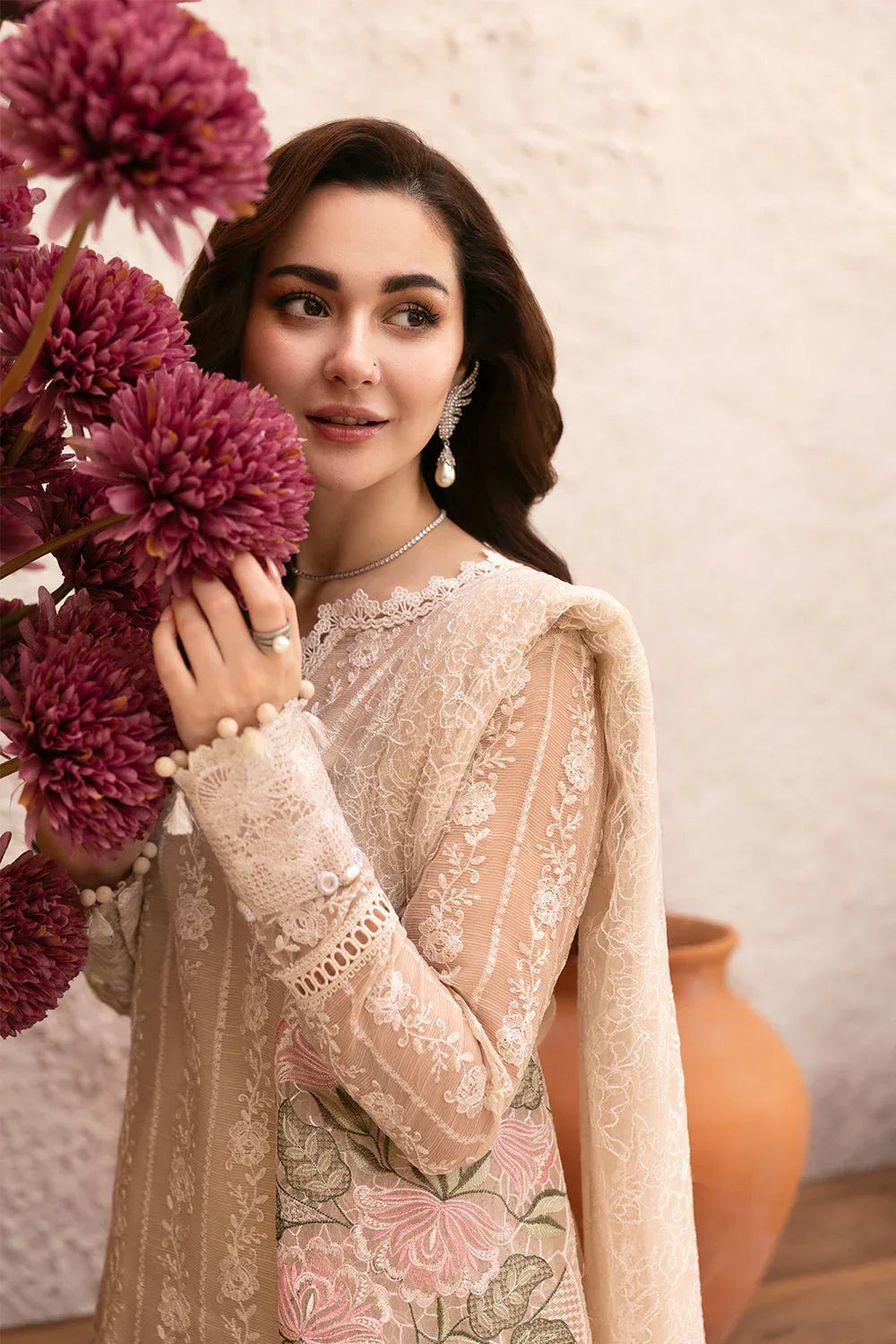 Saira Rizwan | Luxury Lawn 25 | MADONNA-SRL25-08 - Rang-e-Khaas
