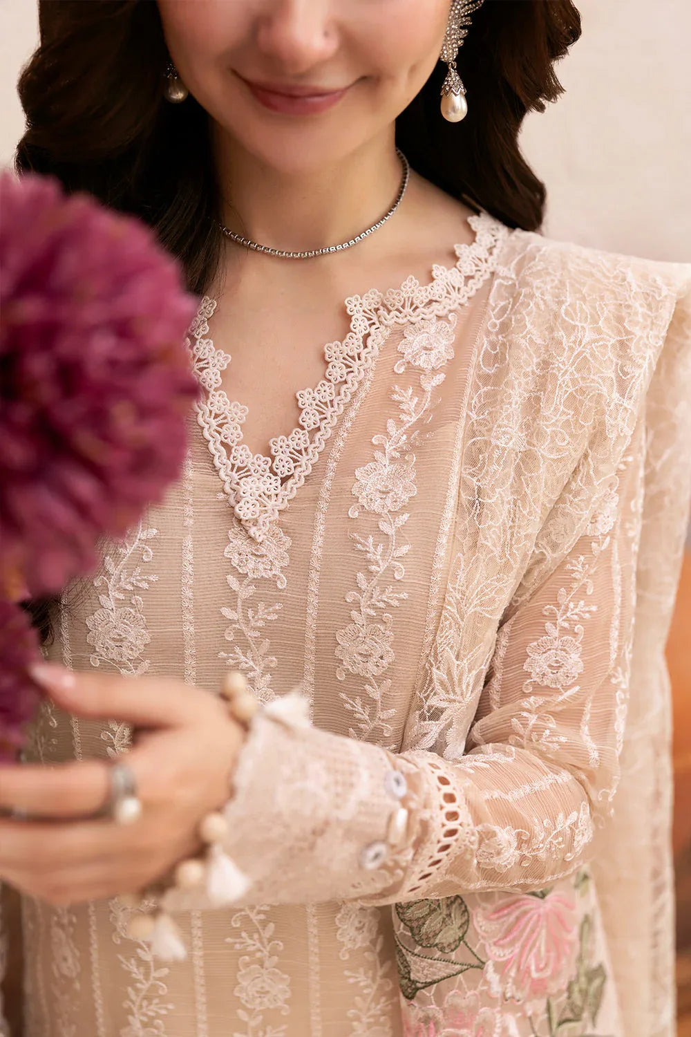 Saira Rizwan | Luxury Lawn 25 | MADONNA-SRL25-08 - Rang-e-Khaas