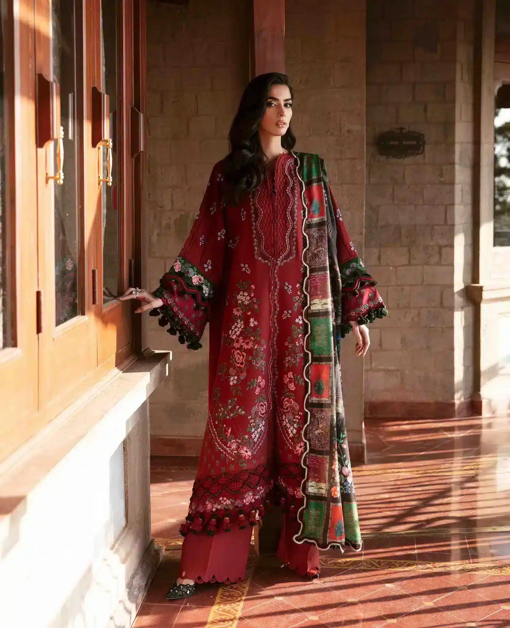 Republic Womenswear | Noemei Luxury Shawl 23 | NWU23-D3-B - Rang-e-Khaas