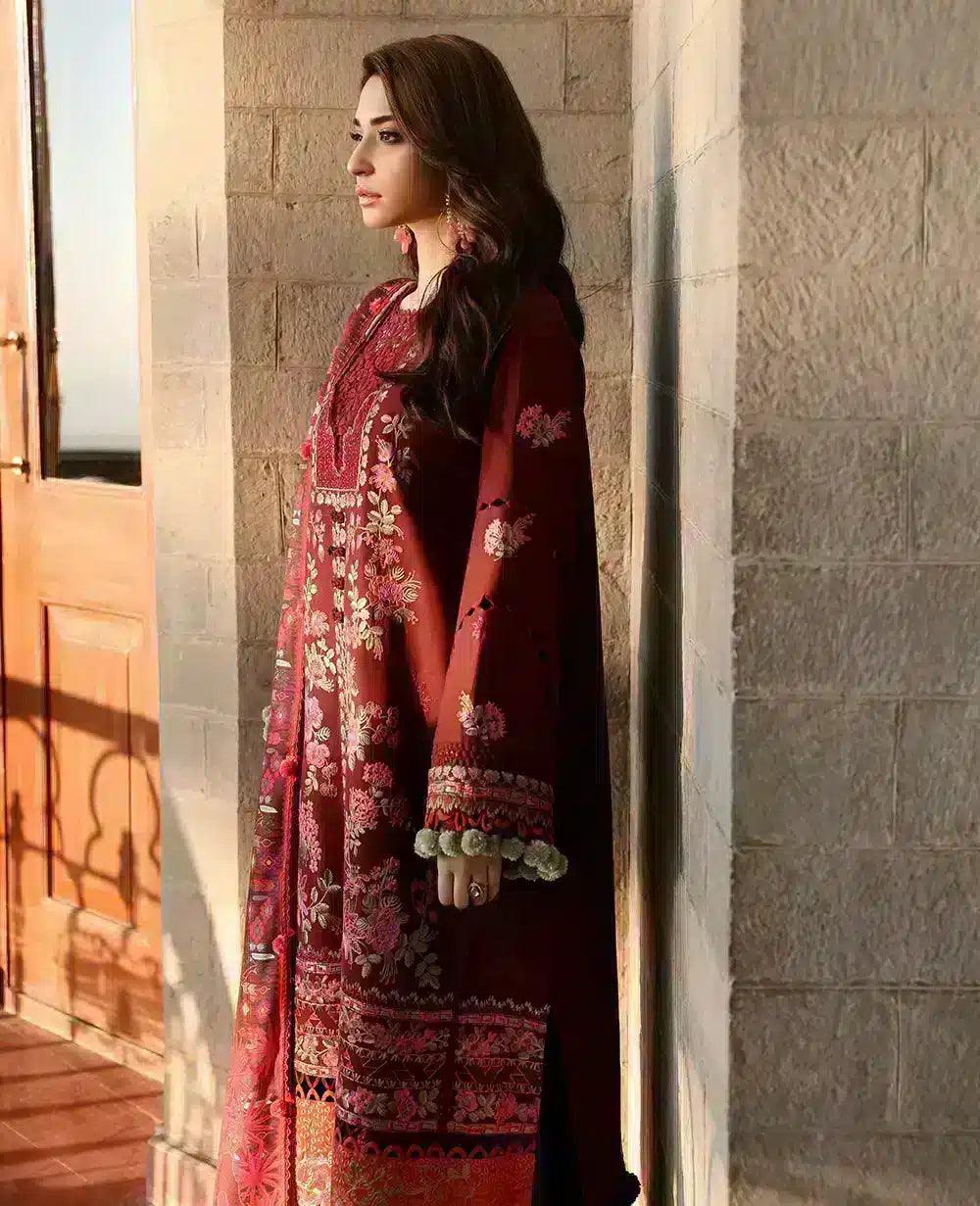 Republic Womenswear | Noemei Luxury Shawl 23 | NWU23-D7-B - Rang-e-Khaas