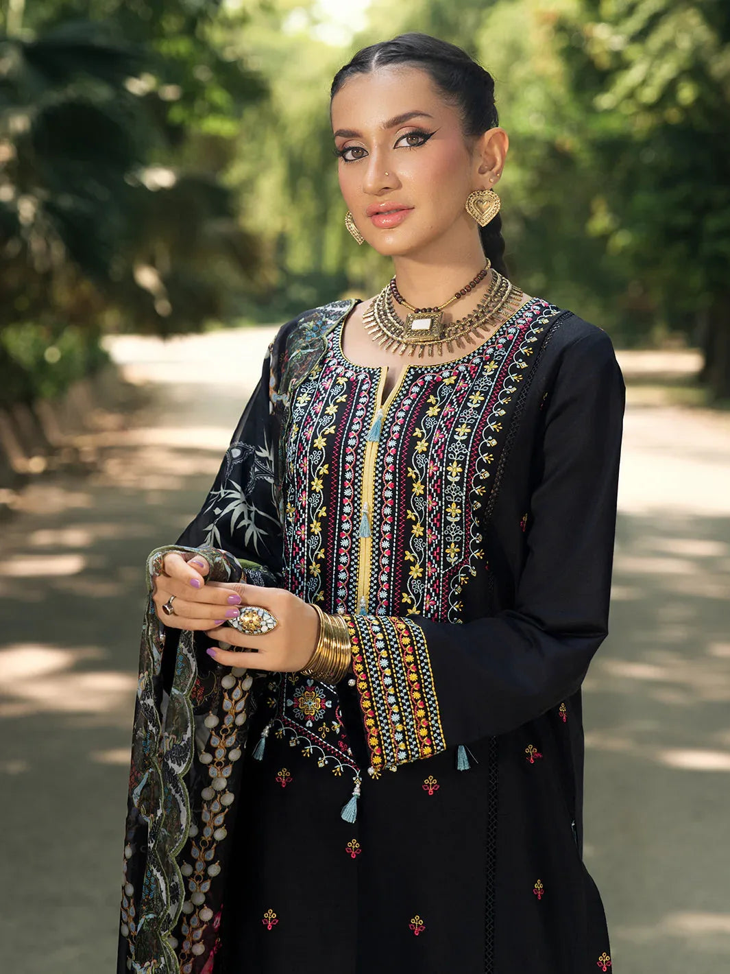 Hemstitch | The Garden Lawn | Night Jasmine - Rang-e-Khaas