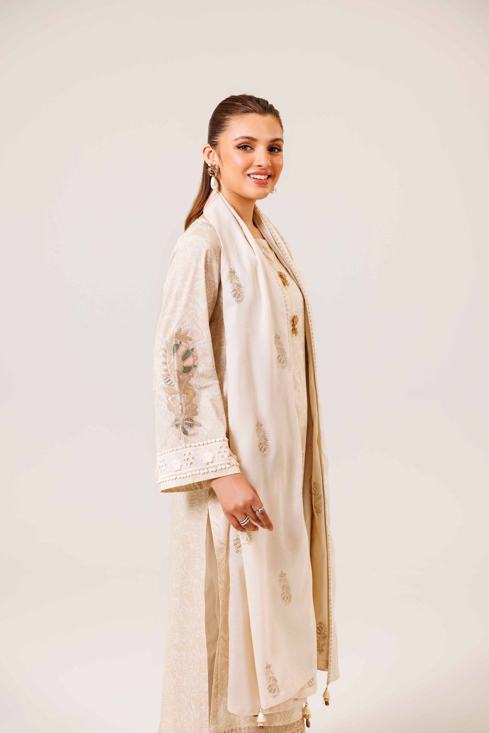 Nishat | Cross Season Edit | 42401985-1 - Rang-e-Khaas