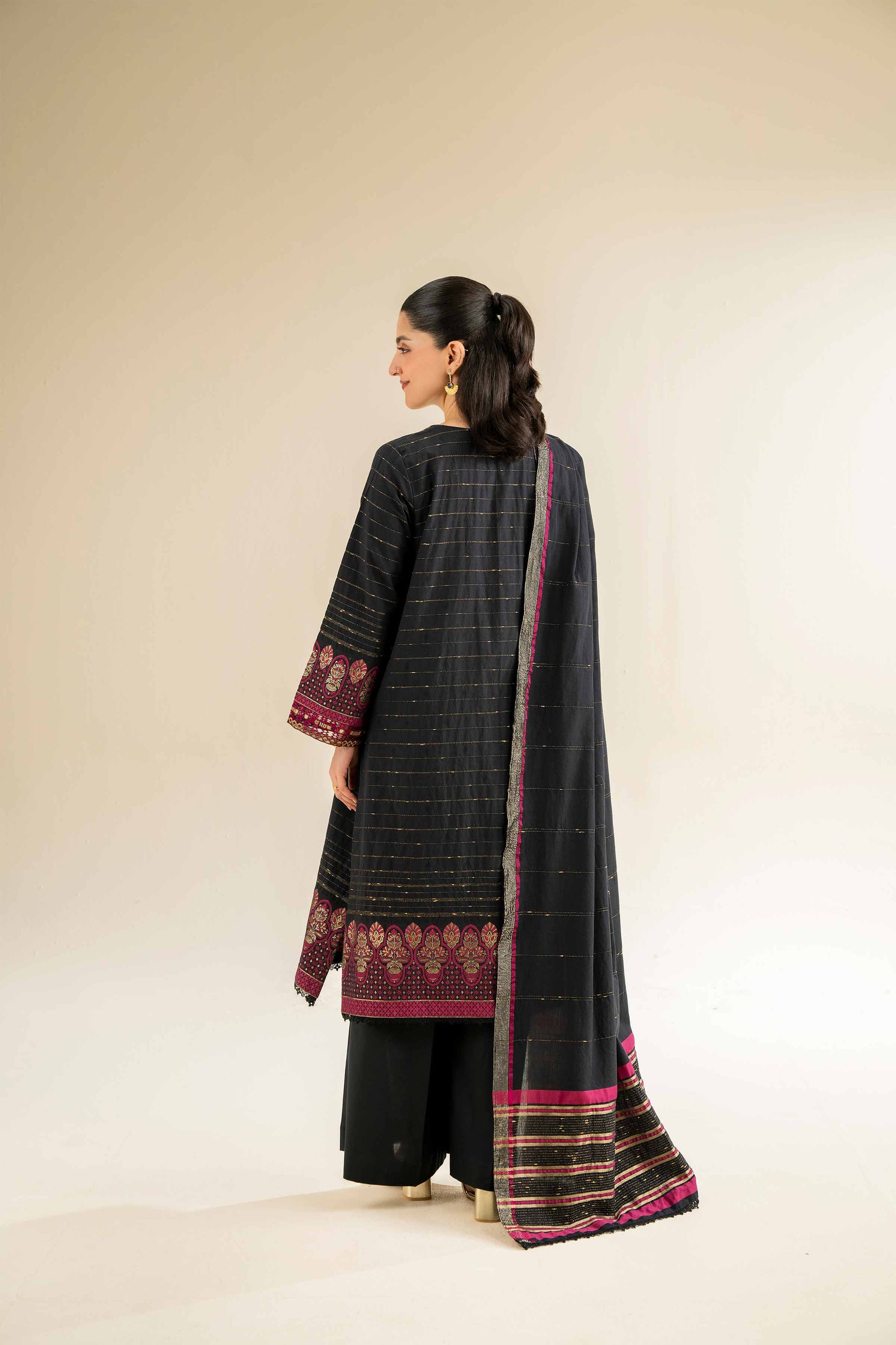Nishat | Cross Season Edit | 42501041 - Rang-e-Khaas