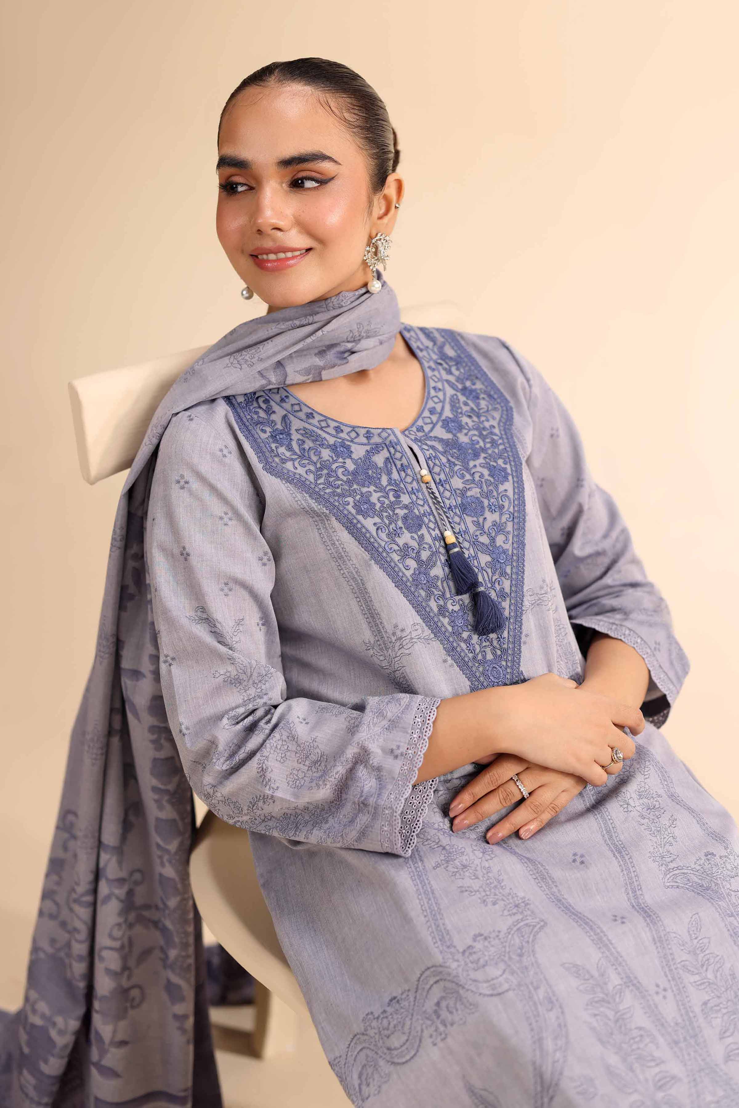 Nishat | Cross Season Edit | 42501048 - Rang-e-Khaas