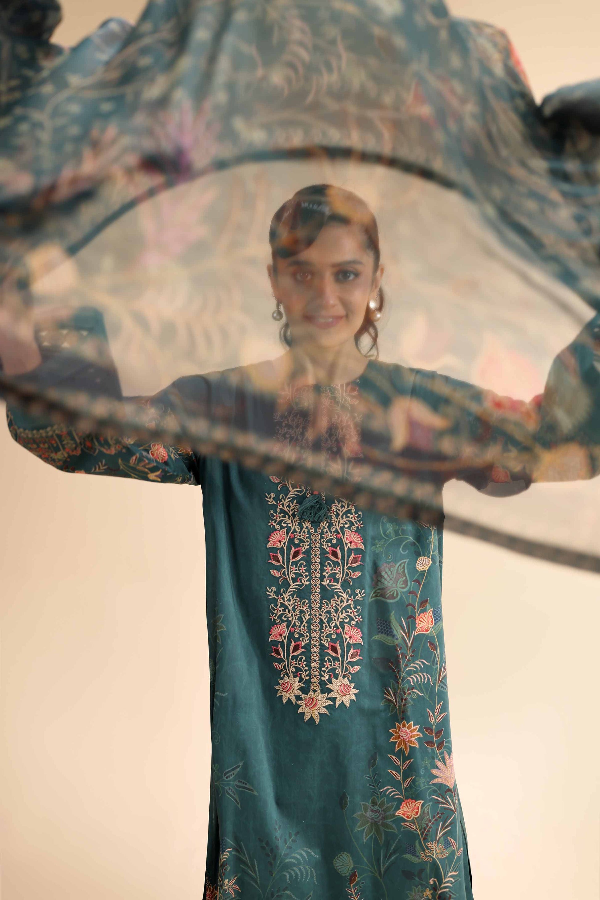 Nishat | Cross Season Edit | 42501057 - Rang-e-Khaas