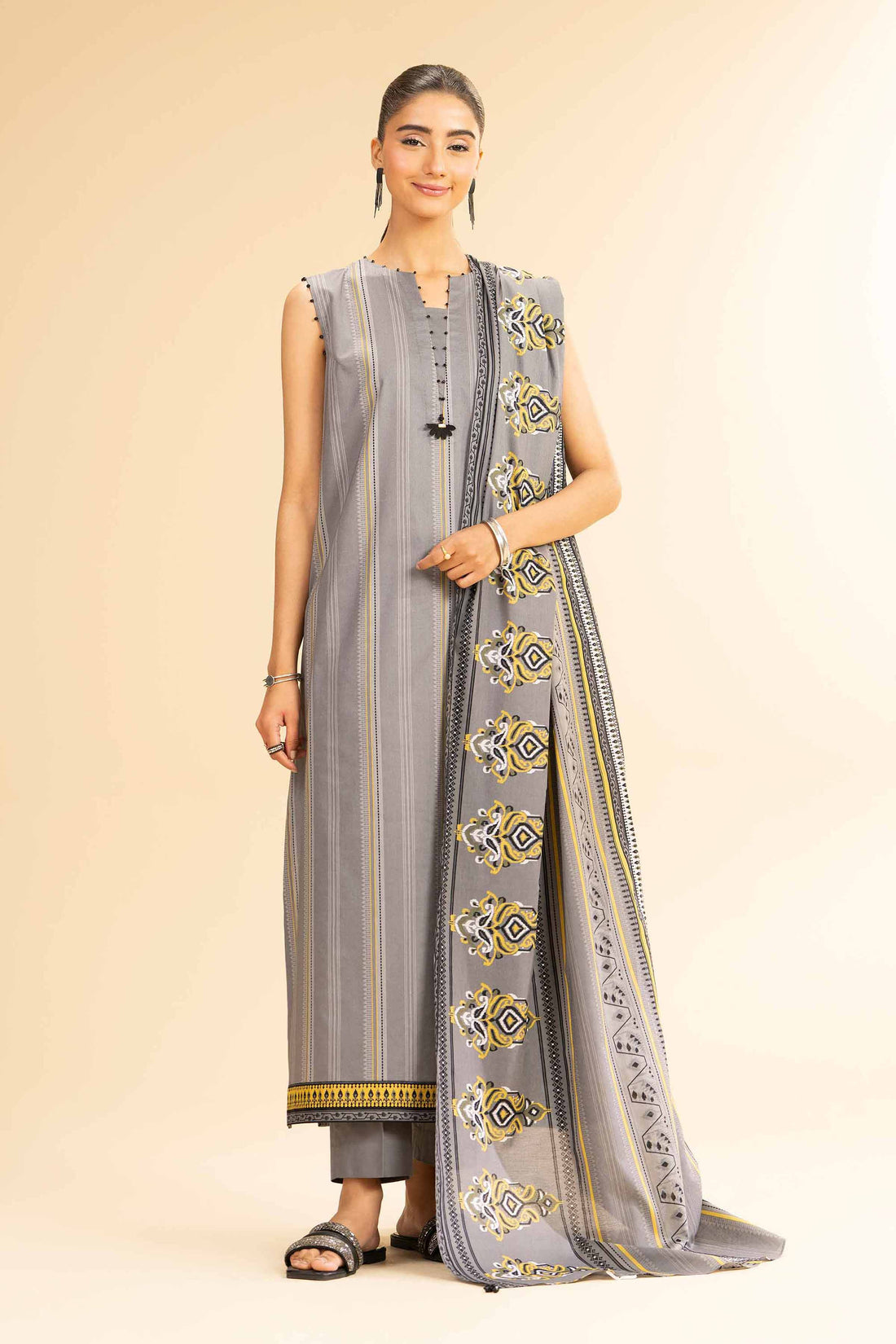 Nishat | Cross Season Edit | 42501075 - Rang-e-Khaas