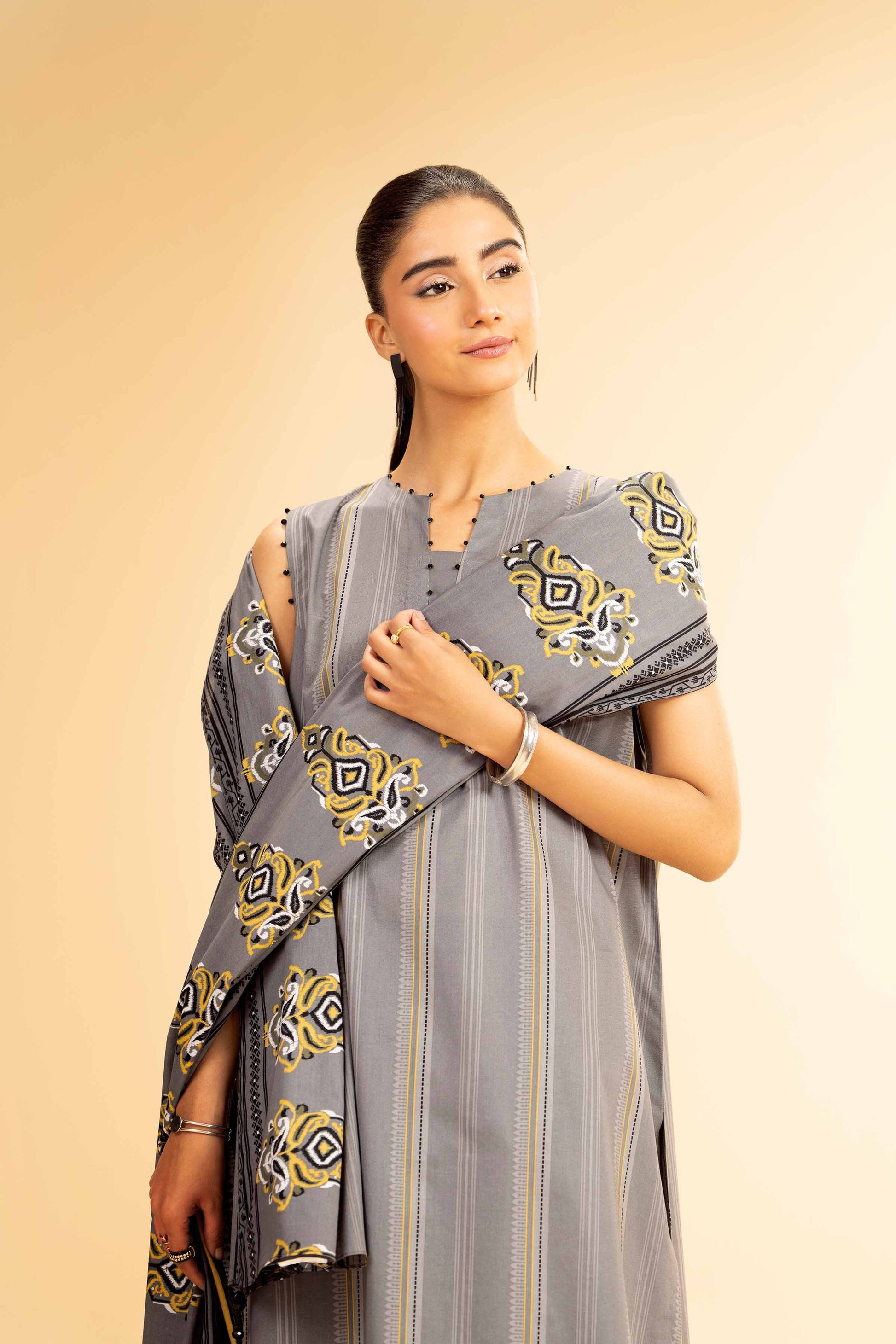 Nishat | Cross Season Edit | 42501075 - Rang-e-Khaas