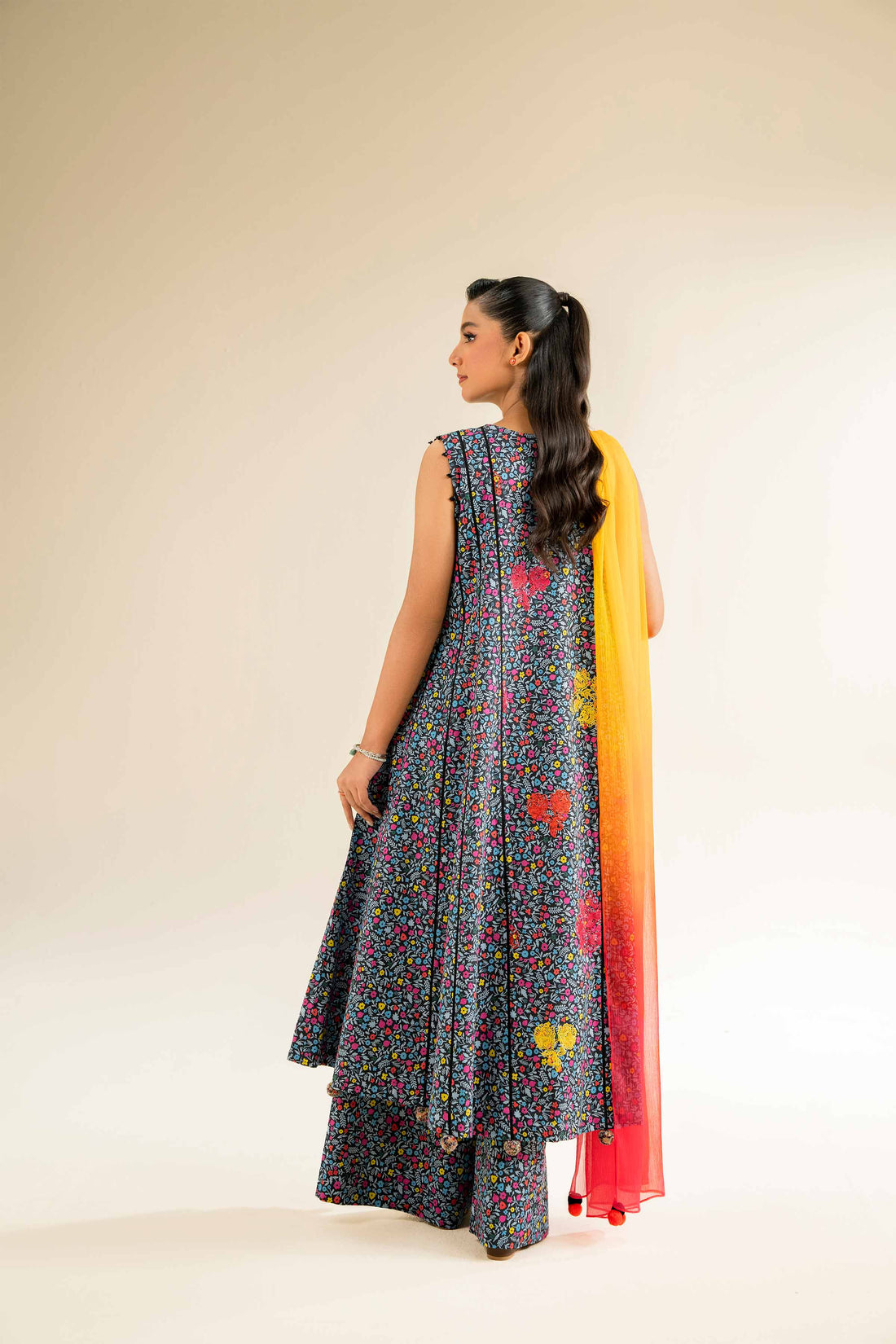 Nishat | Cross Season Edit | 42501087 - Rang-e-Khaas