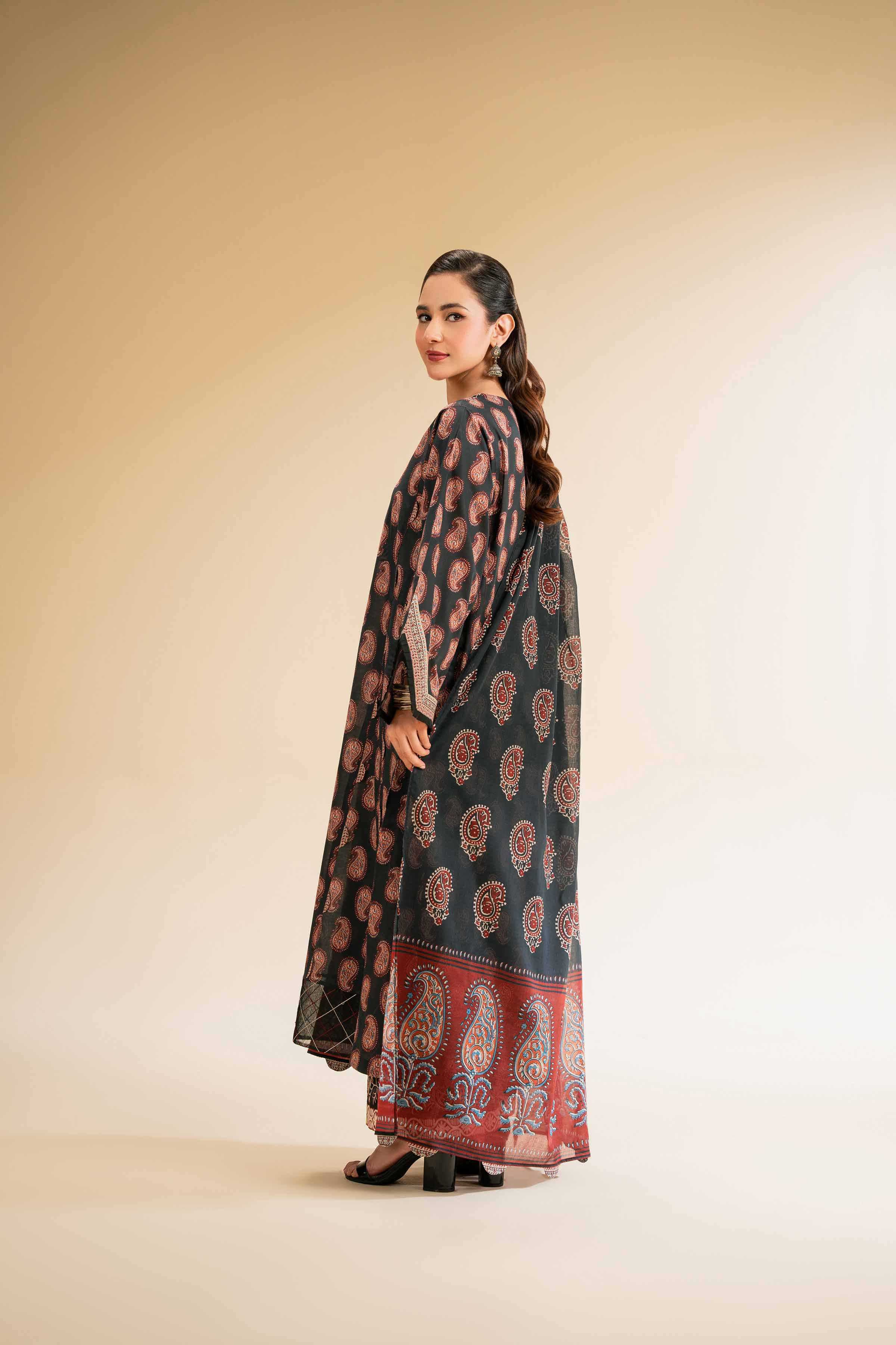 Nishat | Cross Season Edit | 42519175 - Rang-e-Khaas