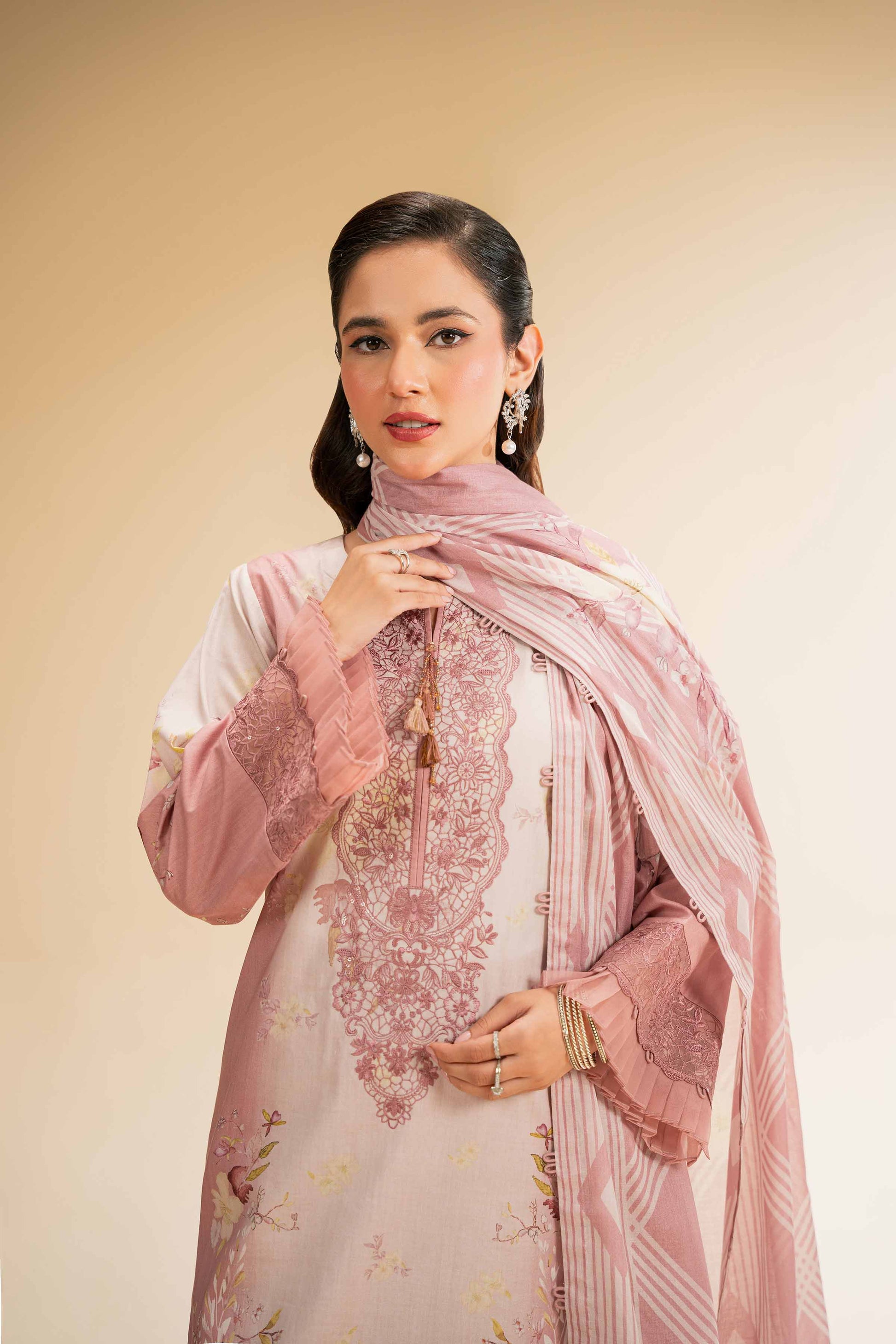 Nishat | Cross Season Edit | 42519176 - Rang-e-Khaas