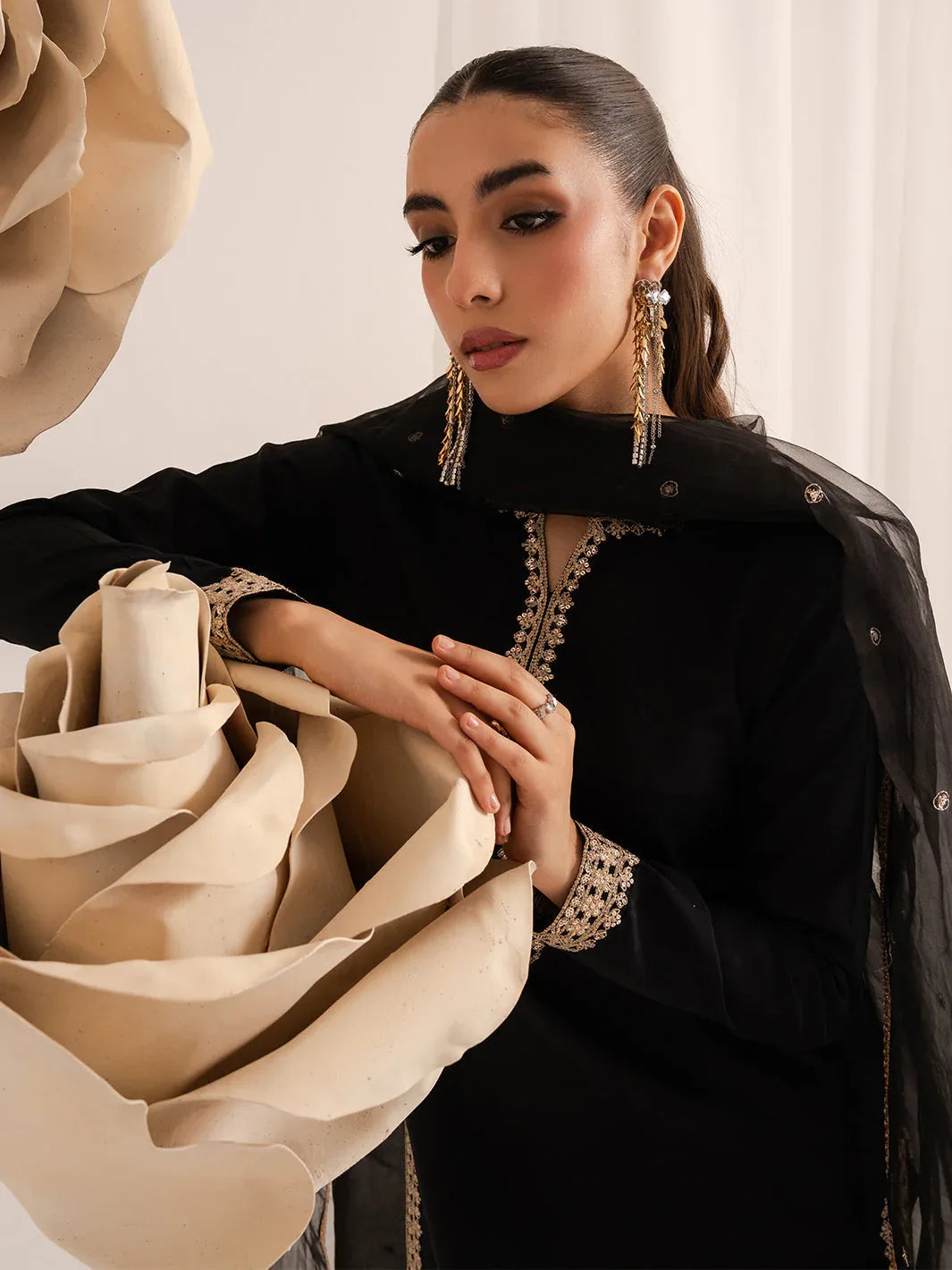 Izel | The Silk Chapter | Nocturne - Rang-e-Khaas