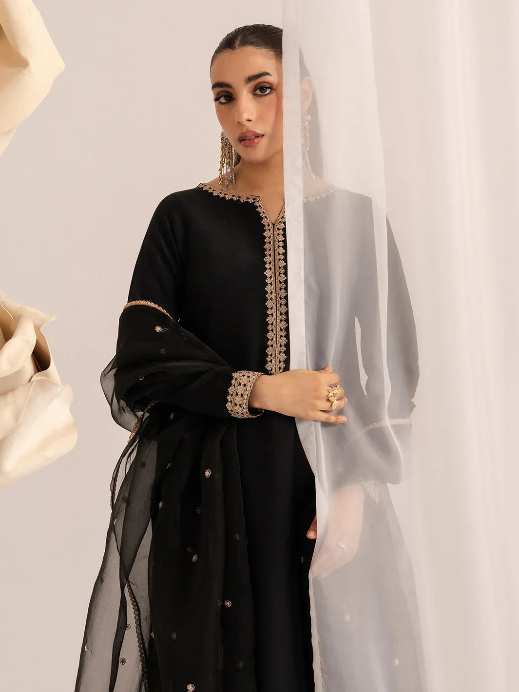 Izel | The Silk Chapter | Nocturne - Rang-e-Khaas