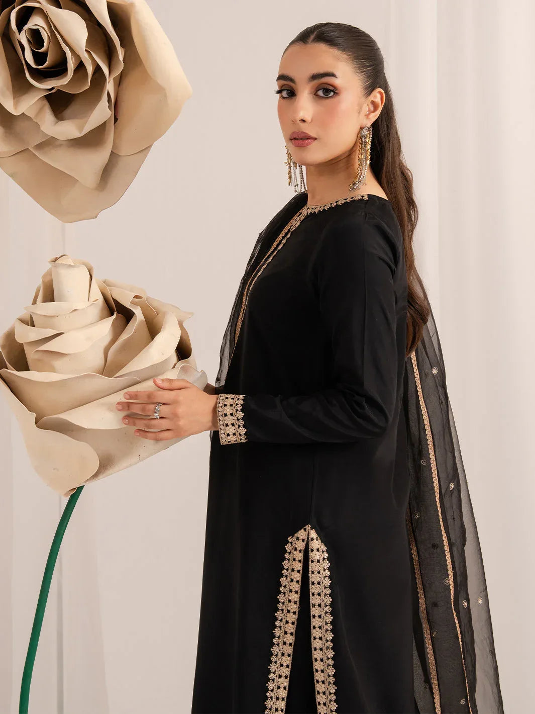 Izel | The Silk Chapter | Nocturne - Rang-e-Khaas