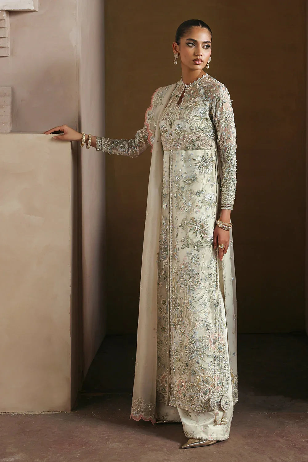 Soraya | Lumene Festive 26 | Novara - Rang-e-Khaas