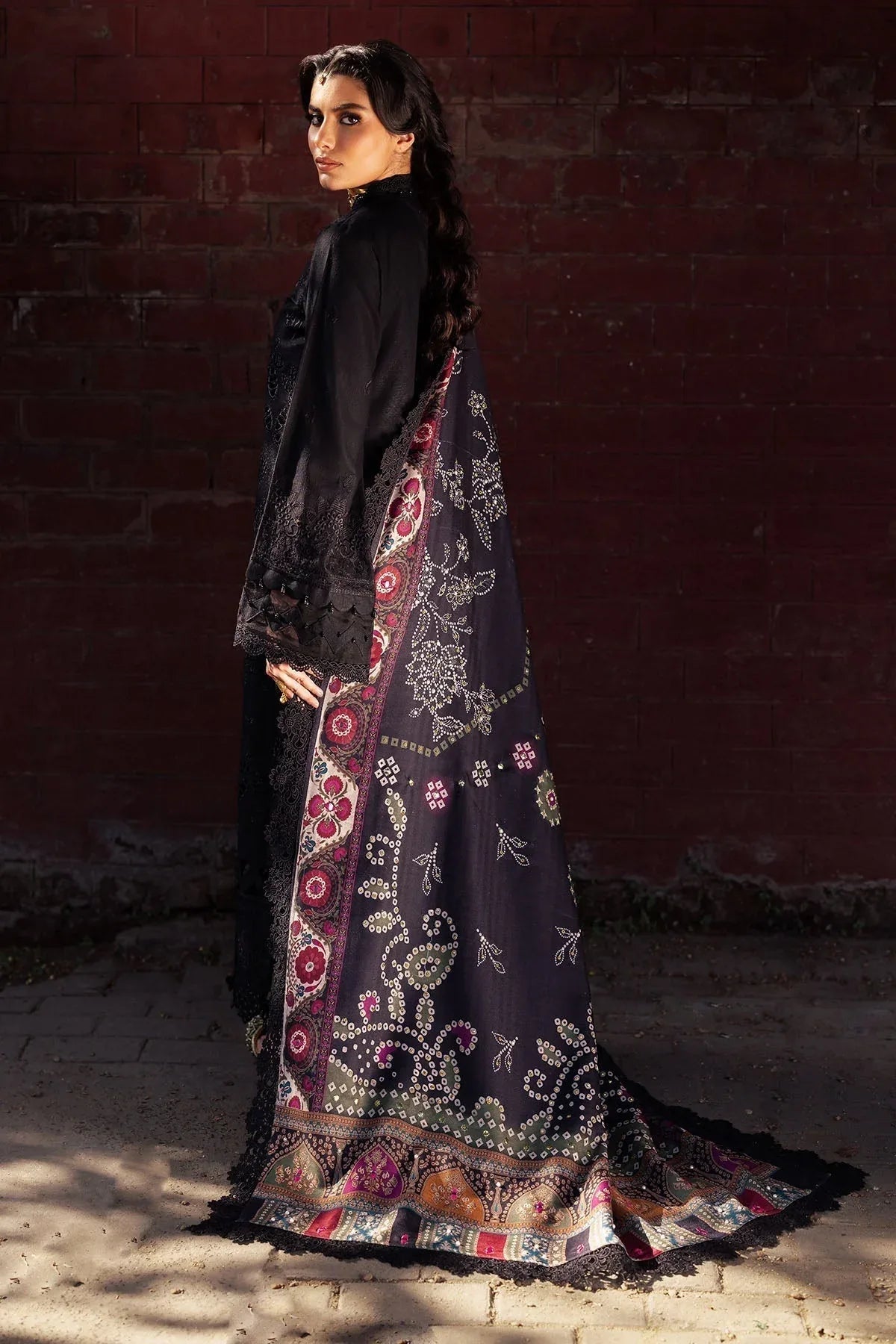 Nureh | Bazaar Winter 24 |  NE-115 - Rang-e-Khaas