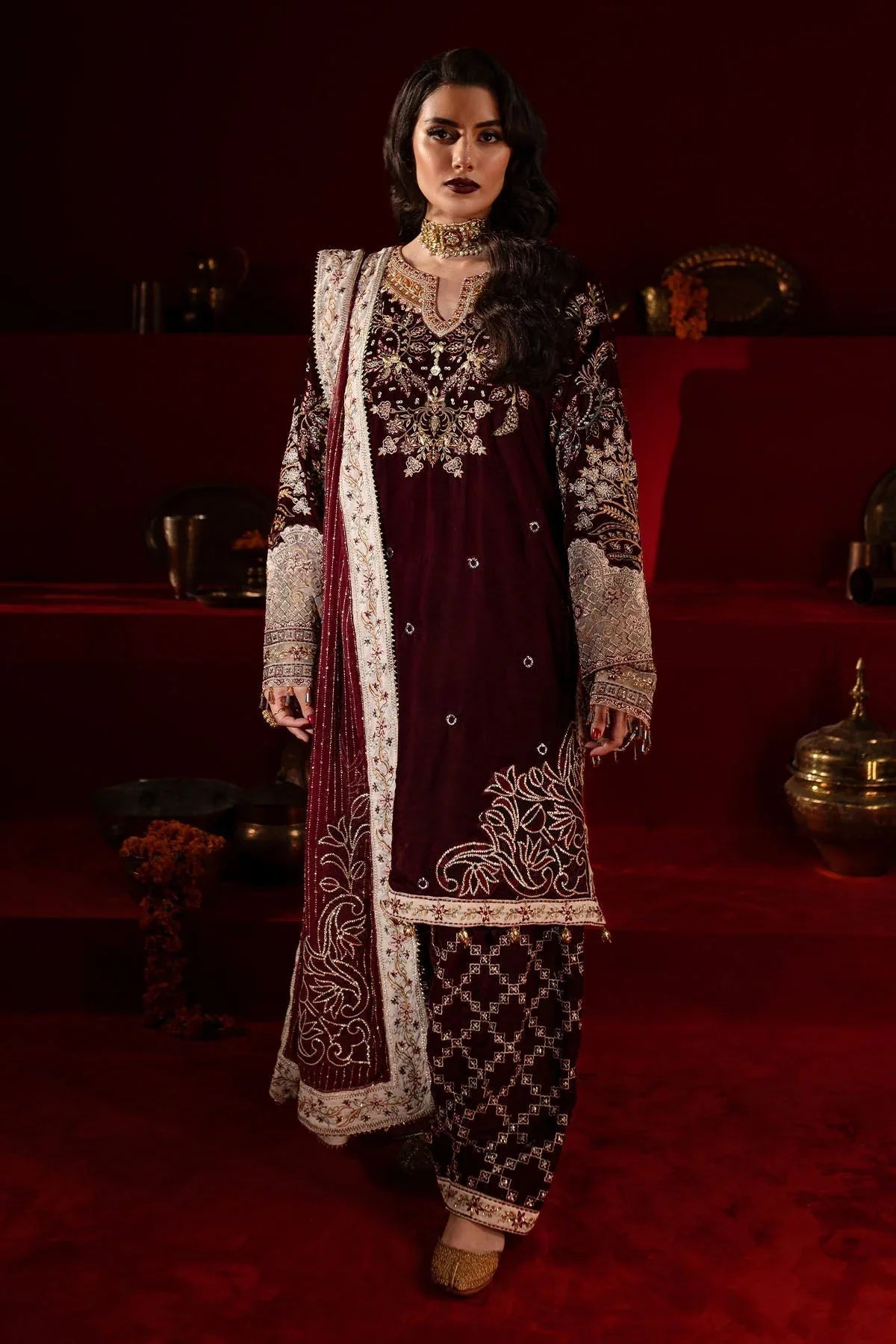 Nureh | Maya Velvet |  NW-89 - Rang-e-Khaas