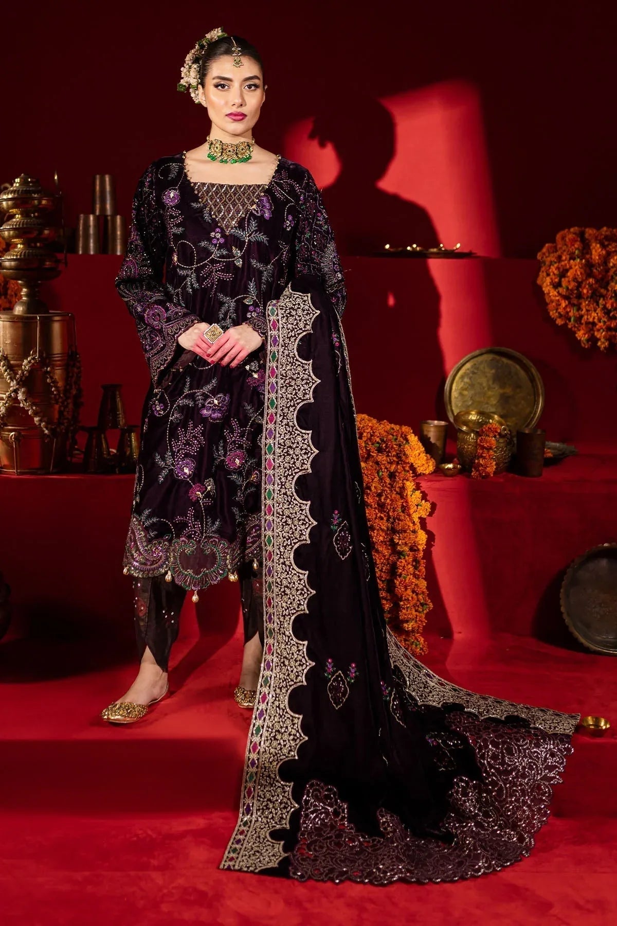 Nureh | Maya Velvet |  NW-91 - Rang-e-Khaas