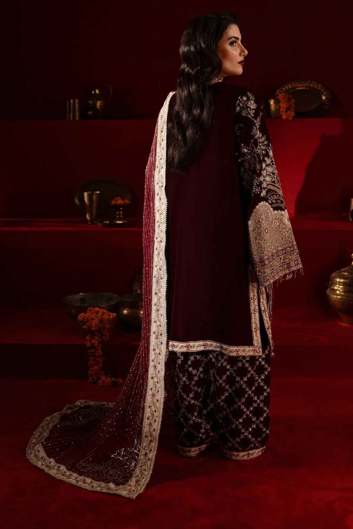 Nureh | Maya Velvet |  NW-89 - Rang-e-Khaas
