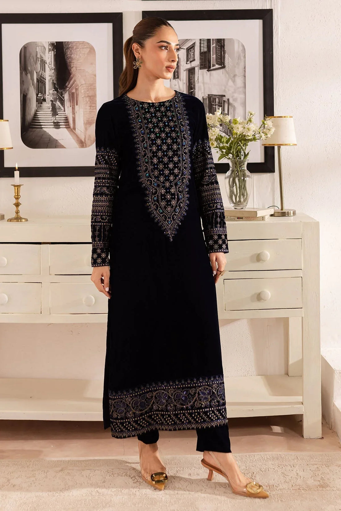 Nureh | Shades of Winter |  NP-593 - Rang-e-Khaas