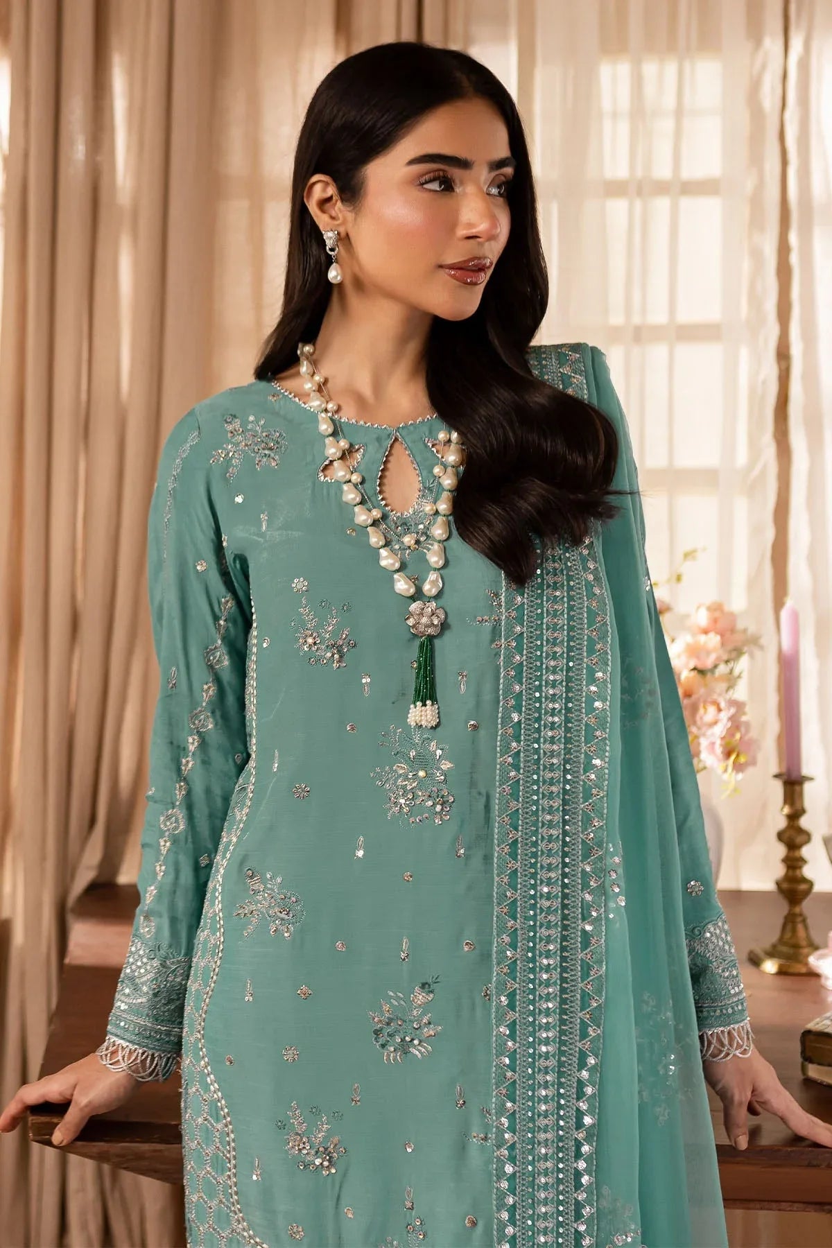 Nureh | Shades of Winter |  NP-576 - Rang-e-Khaas