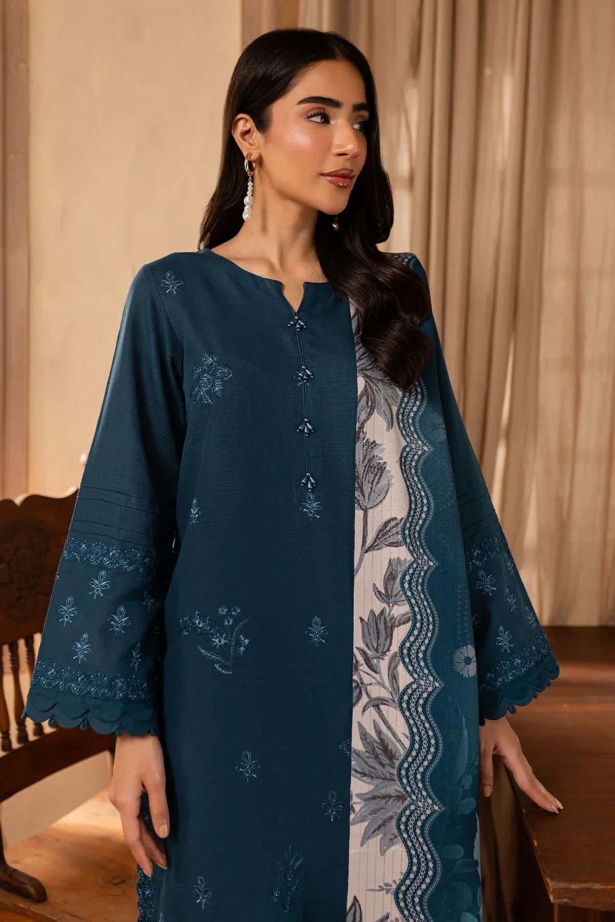 Nureh | Shades of Winter |  NP-580 - Rang-e-Khaas