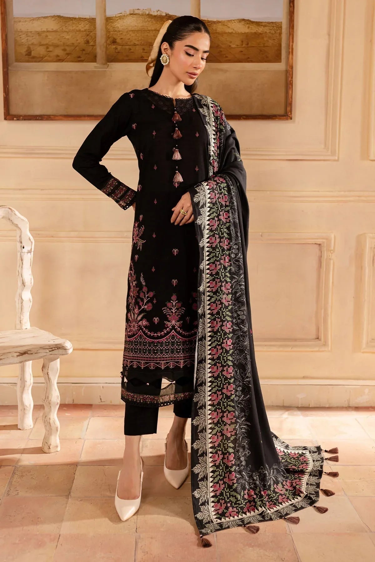 Nureh | Shades of Winter |  NP-585 - Rang-e-Khaas