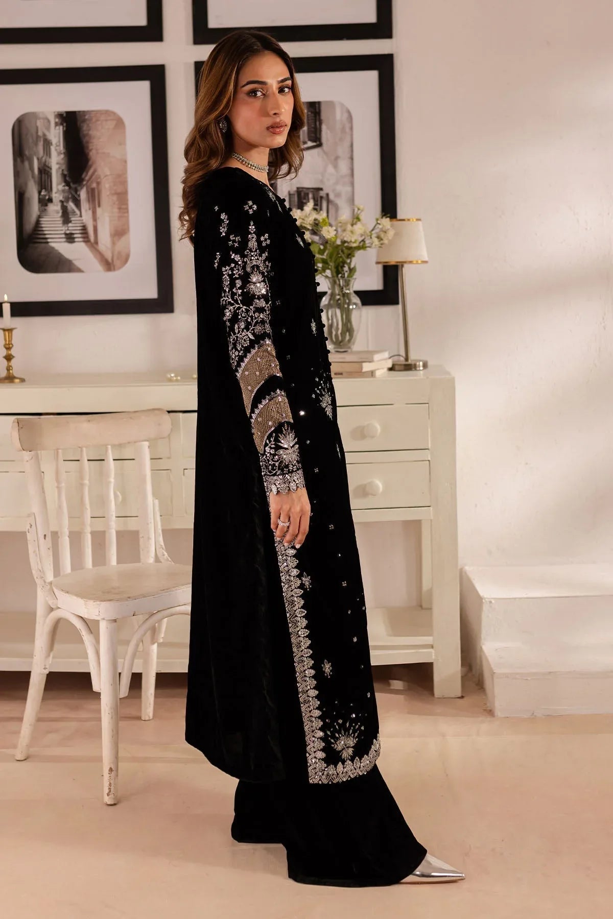 Nureh | Shades of Winter |  NP-592 - Rang-e-Khaas