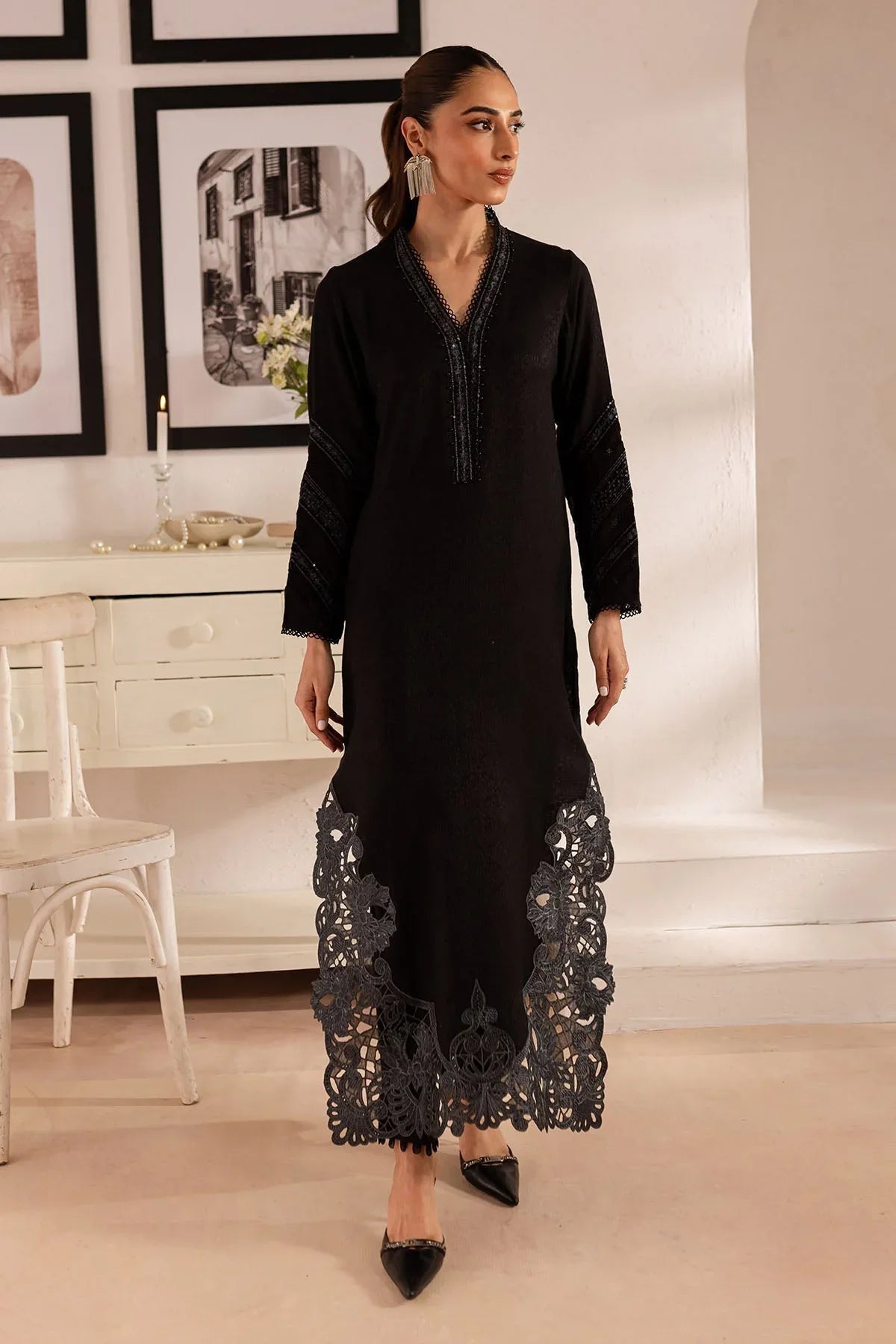 Nureh | Shades of Winter |  NP-590 - Rang-e-Khaas