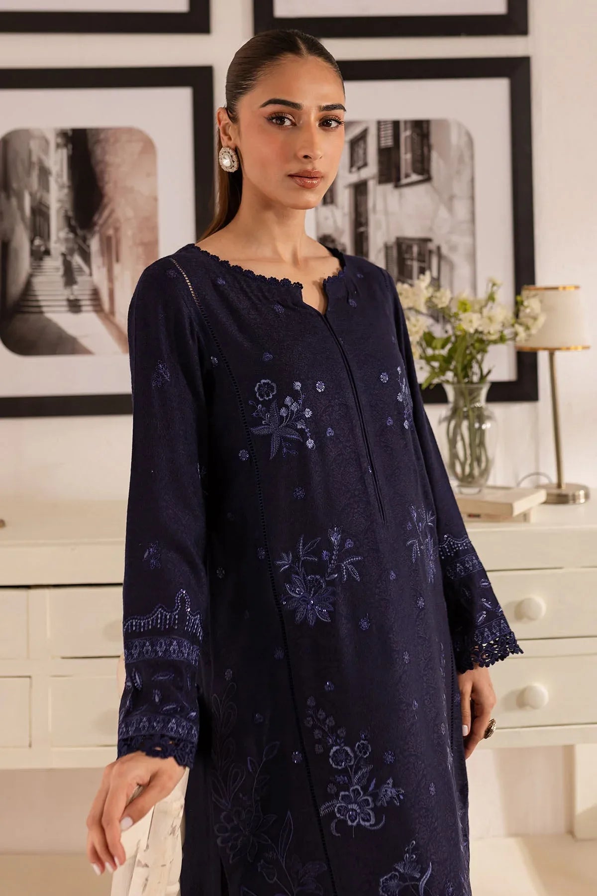 Nureh | Shades of Winter |  NP-591 - Rang-e-Khaas