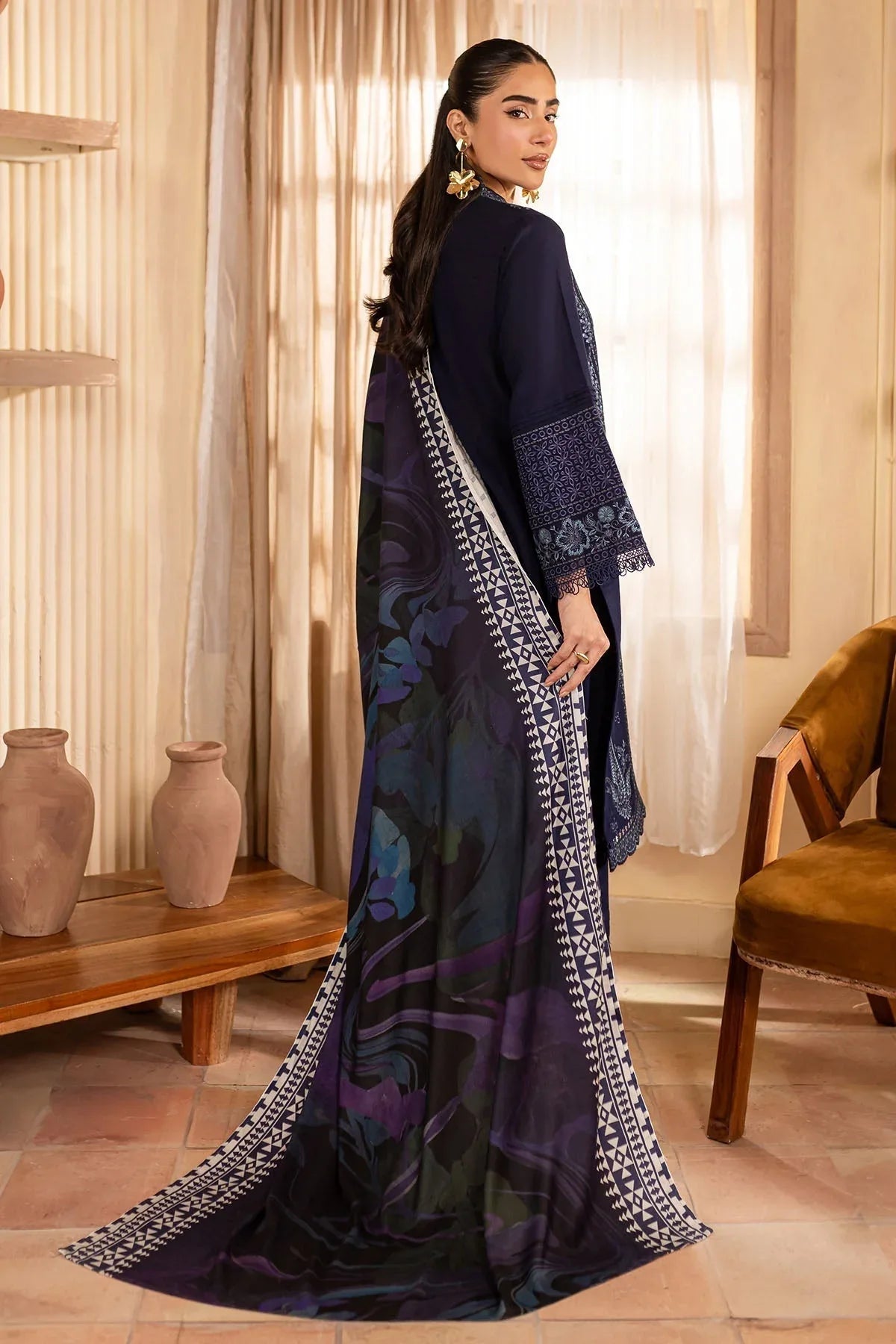 Nureh | Shades of Winter |  NP-582 - Rang-e-Khaas