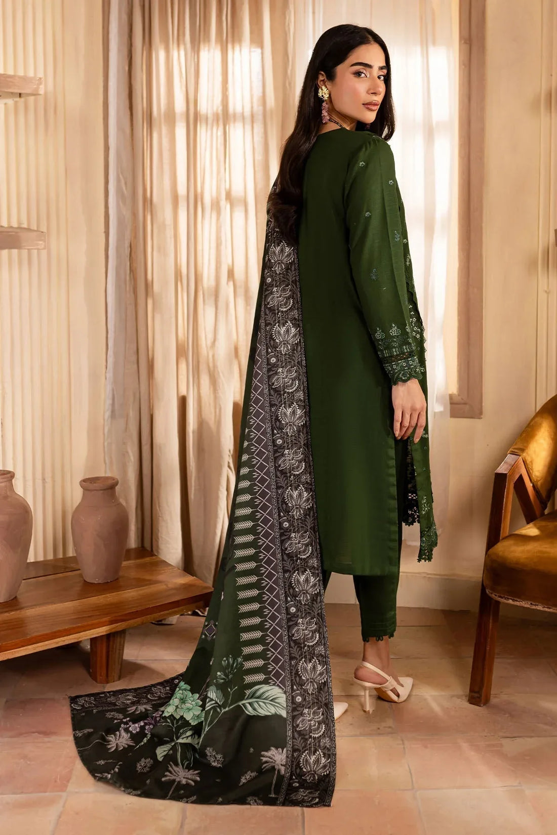 Nureh | Shades of Winter |  NP-579 - Rang-e-Khaas