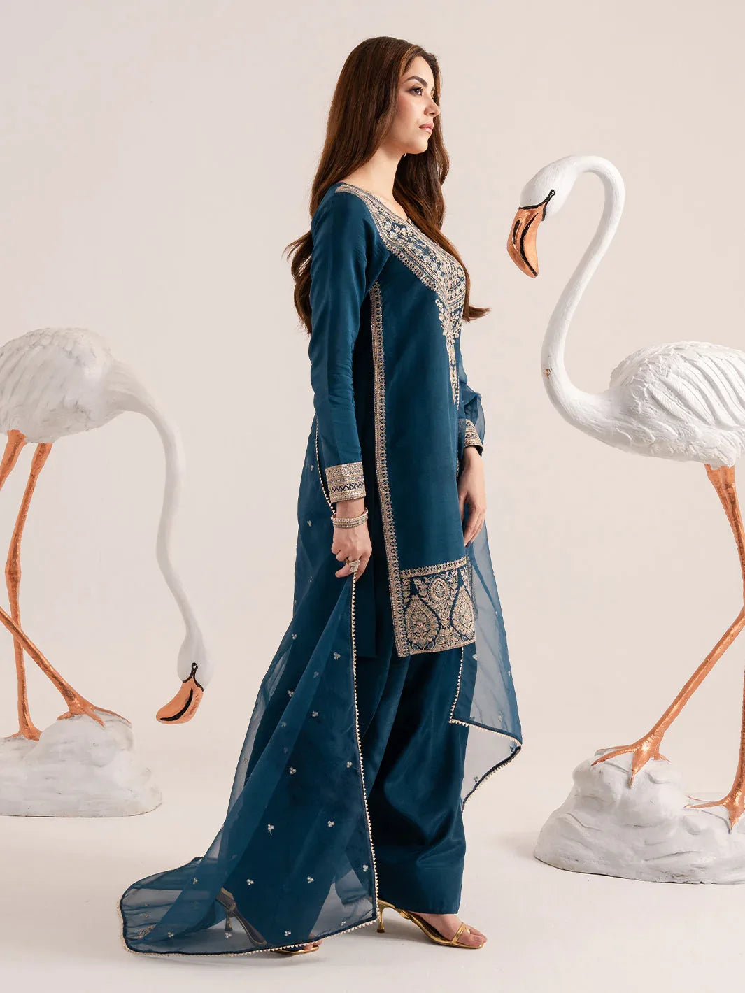 Izel | The Silk Chapter | Ocean - Rang-e-Khaas