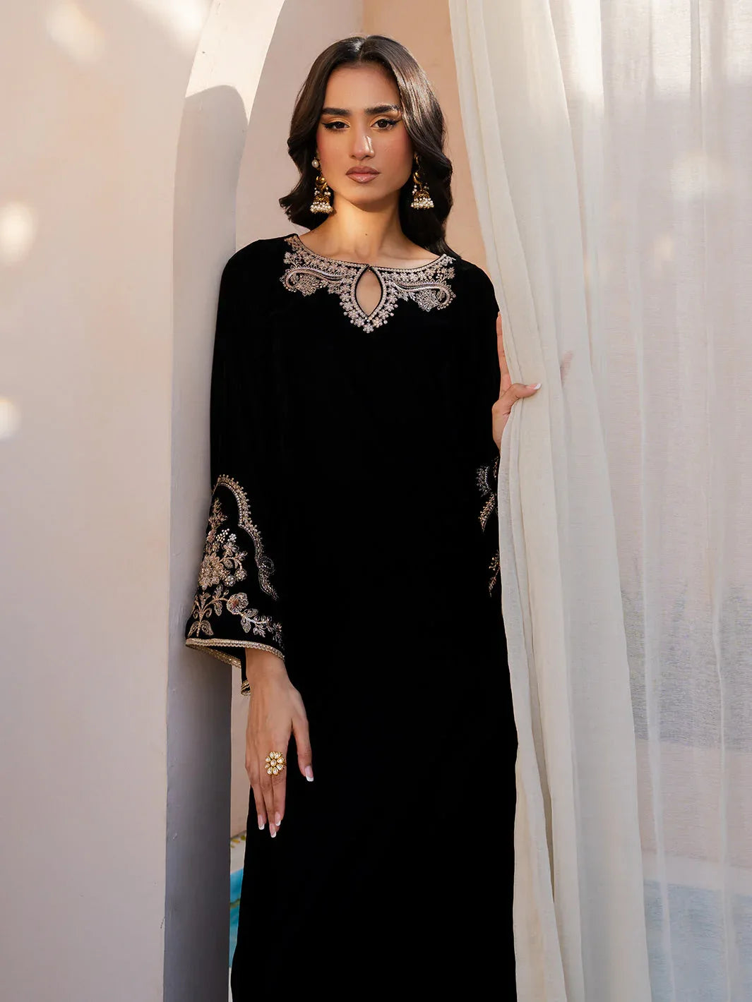 Izel | Le Tresor Formals | Orabel - Rang-e-Khaas