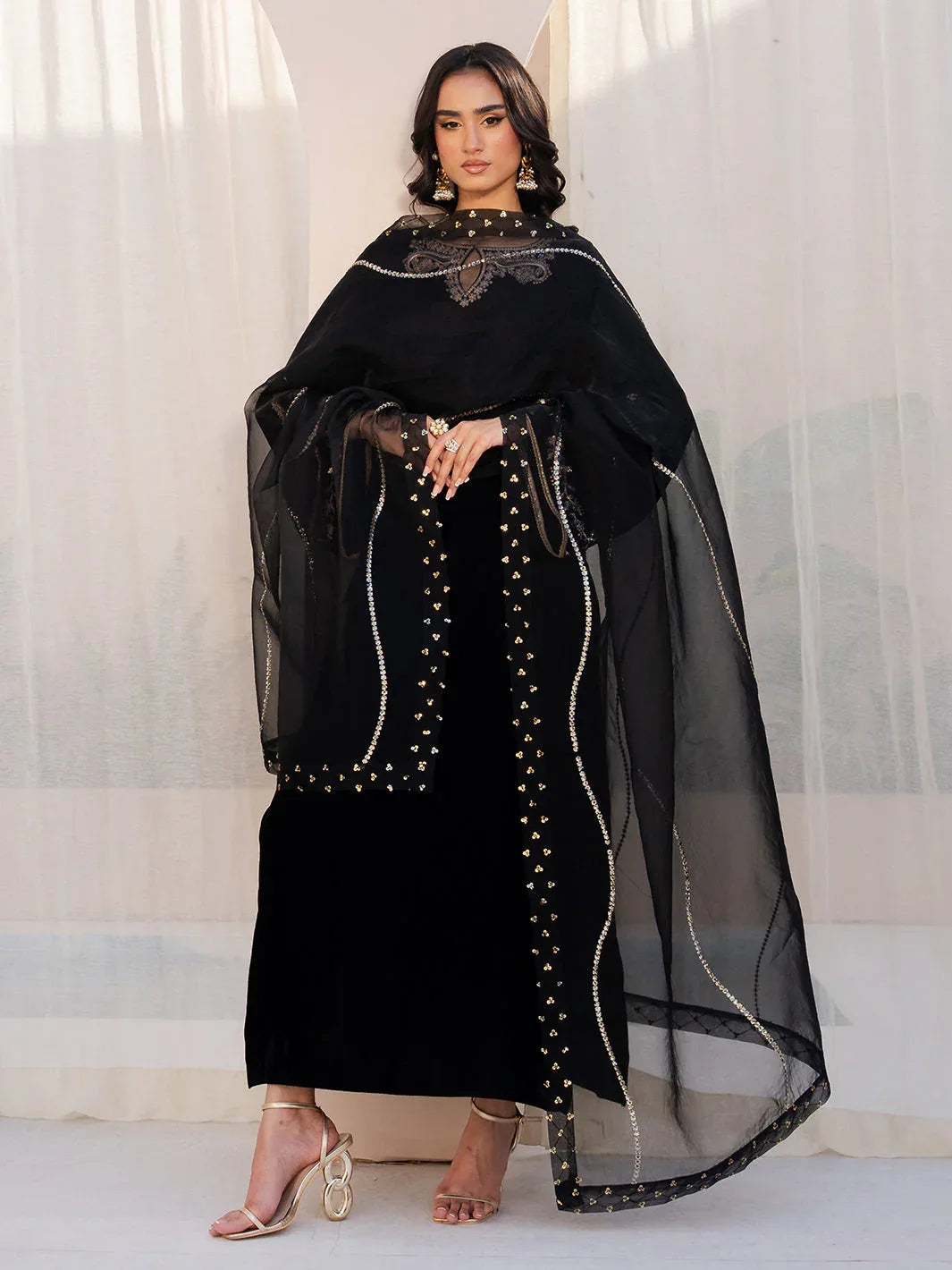 Izel | Le Tresor Formals | Orabel - Rang-e-Khaas