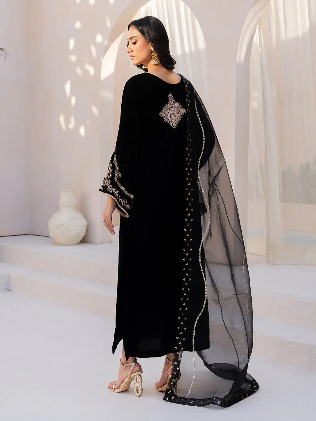 Izel | Le Tresor Formals | Orabel - Rang-e-Khaas