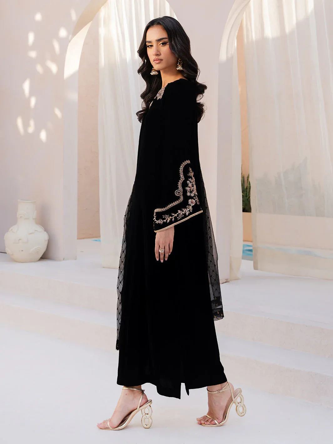 Izel | Le Tresor Formals | Orabel - Rang-e-Khaas