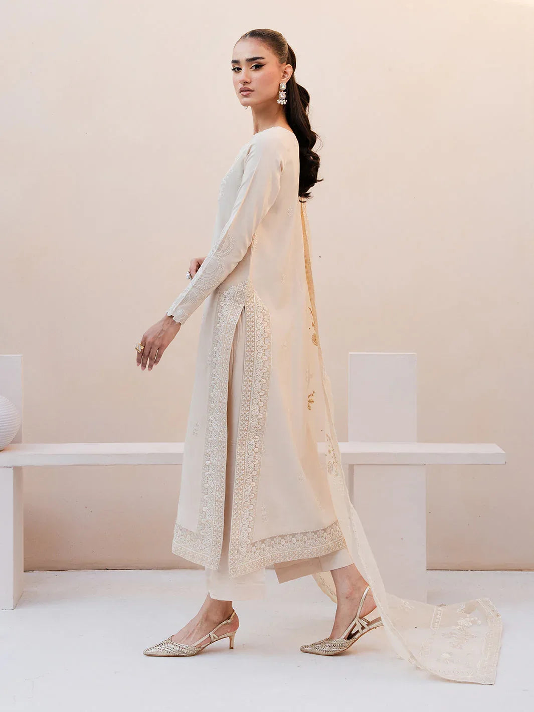Izel | Le Tresor Formals | Orsine - Rang-e-Khaas